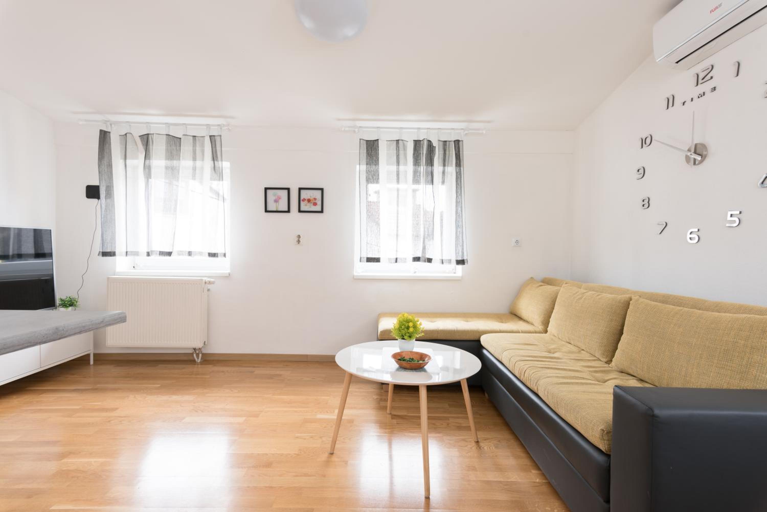 Apartmani kod Marka view 3