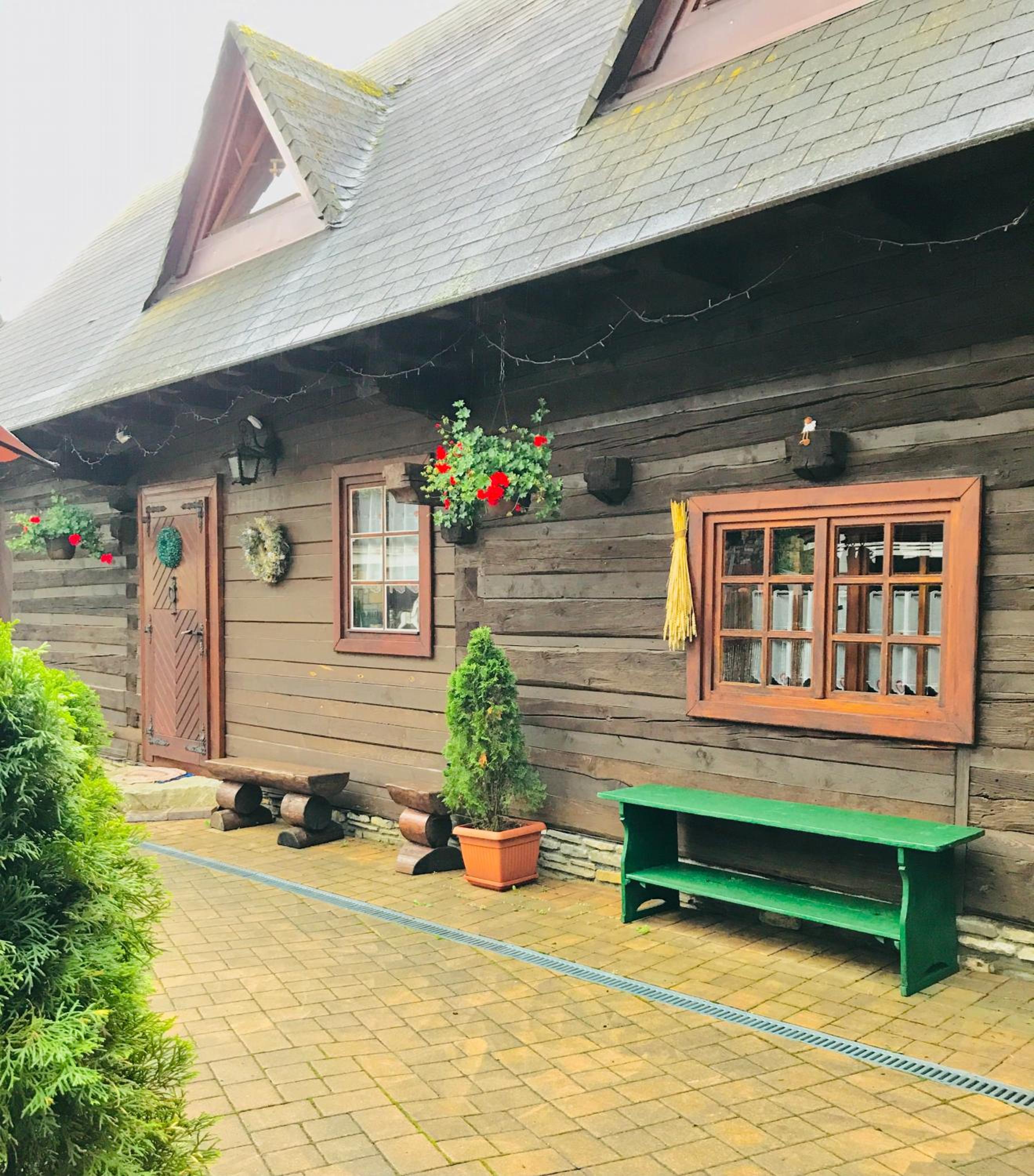 Tradičné Dreveničky Holúbkovia v Terchovej I Malá Fatra I Jánošíkové diery view 2