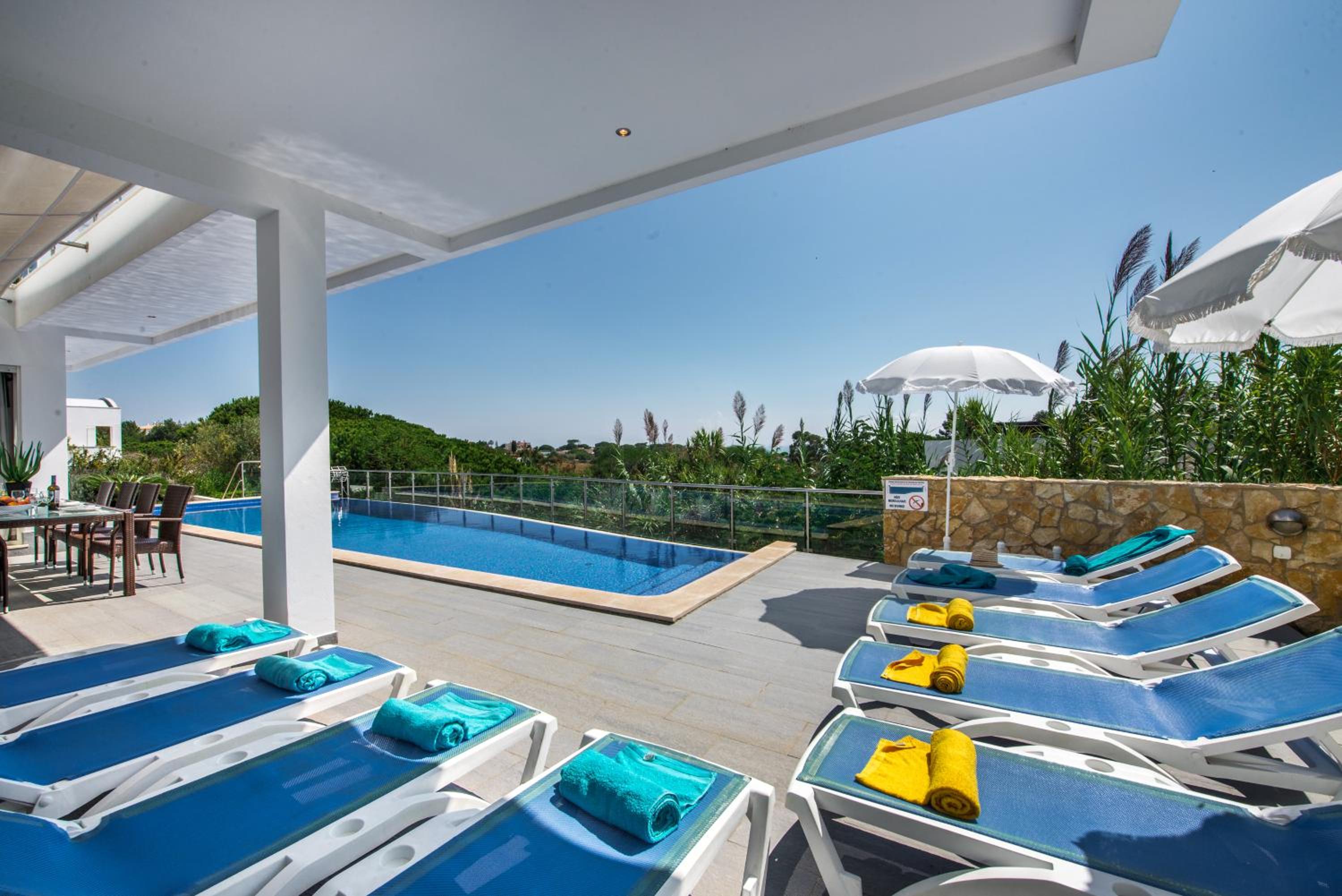 Vista Mar by Algarve Villa Holidays