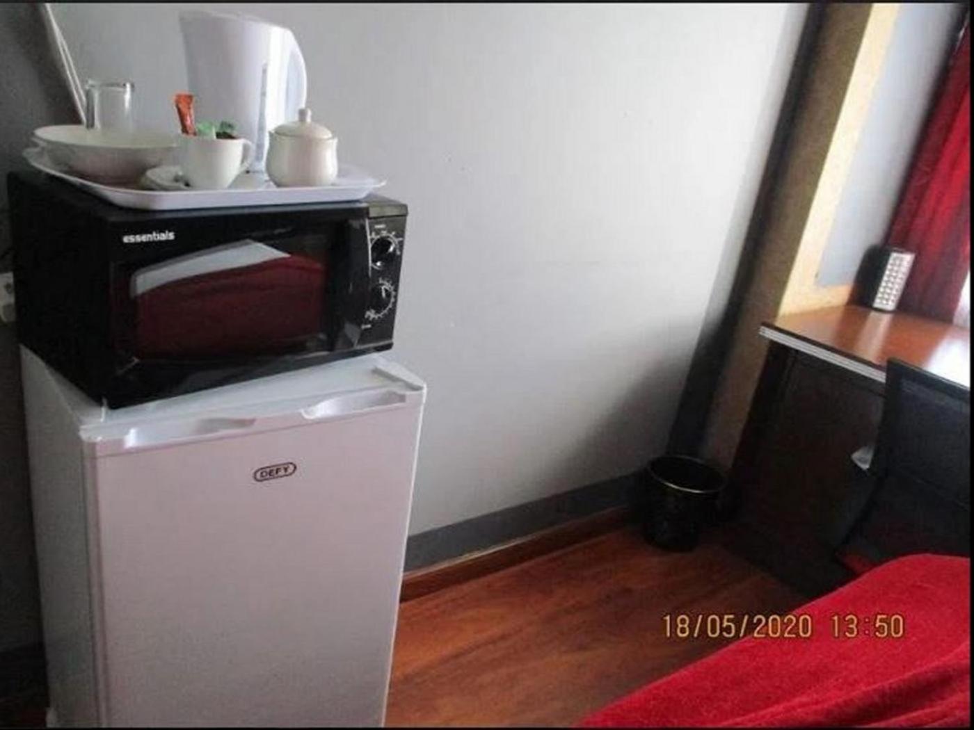 Photo 12