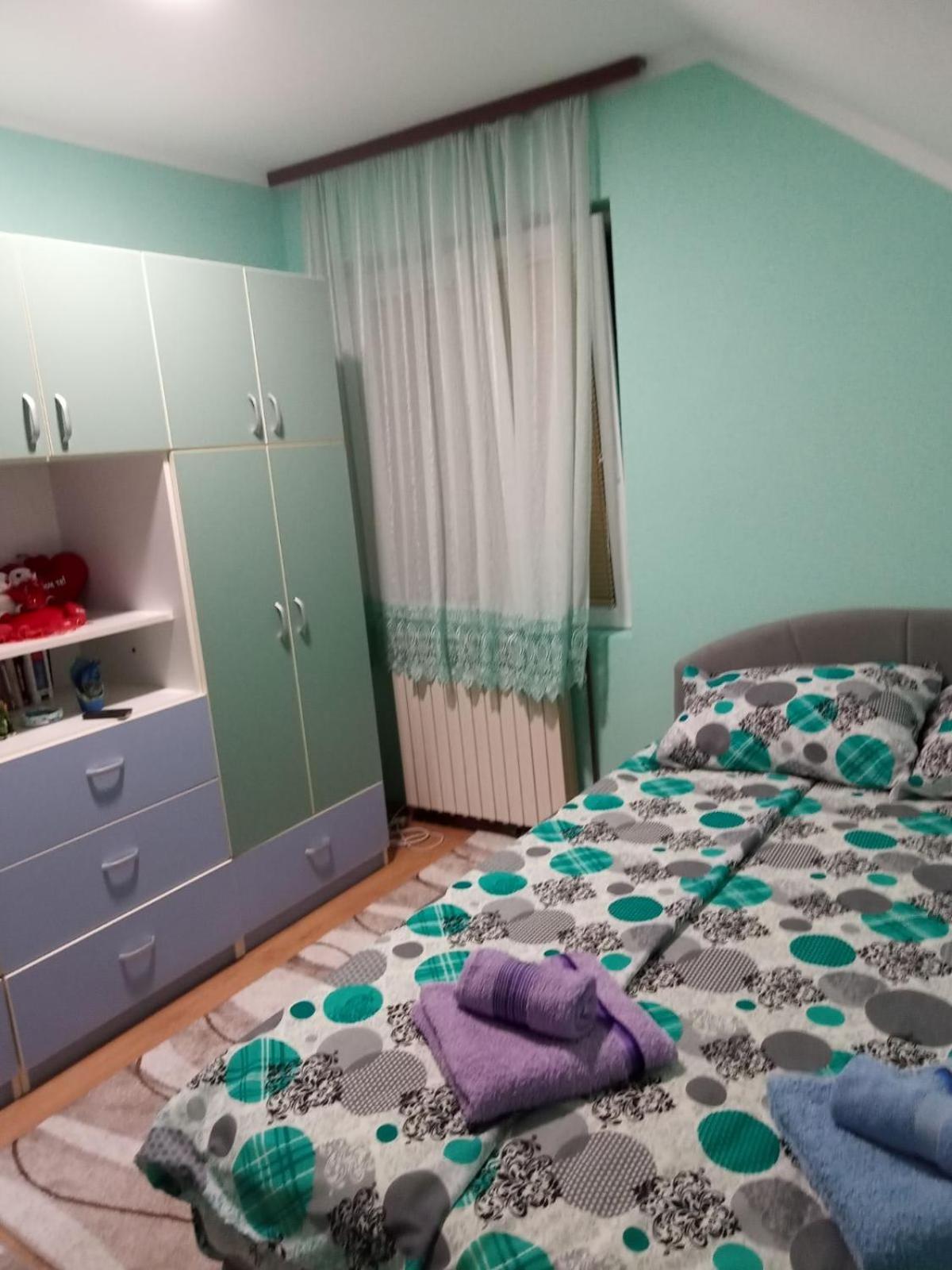 Apartman Dunja view 2