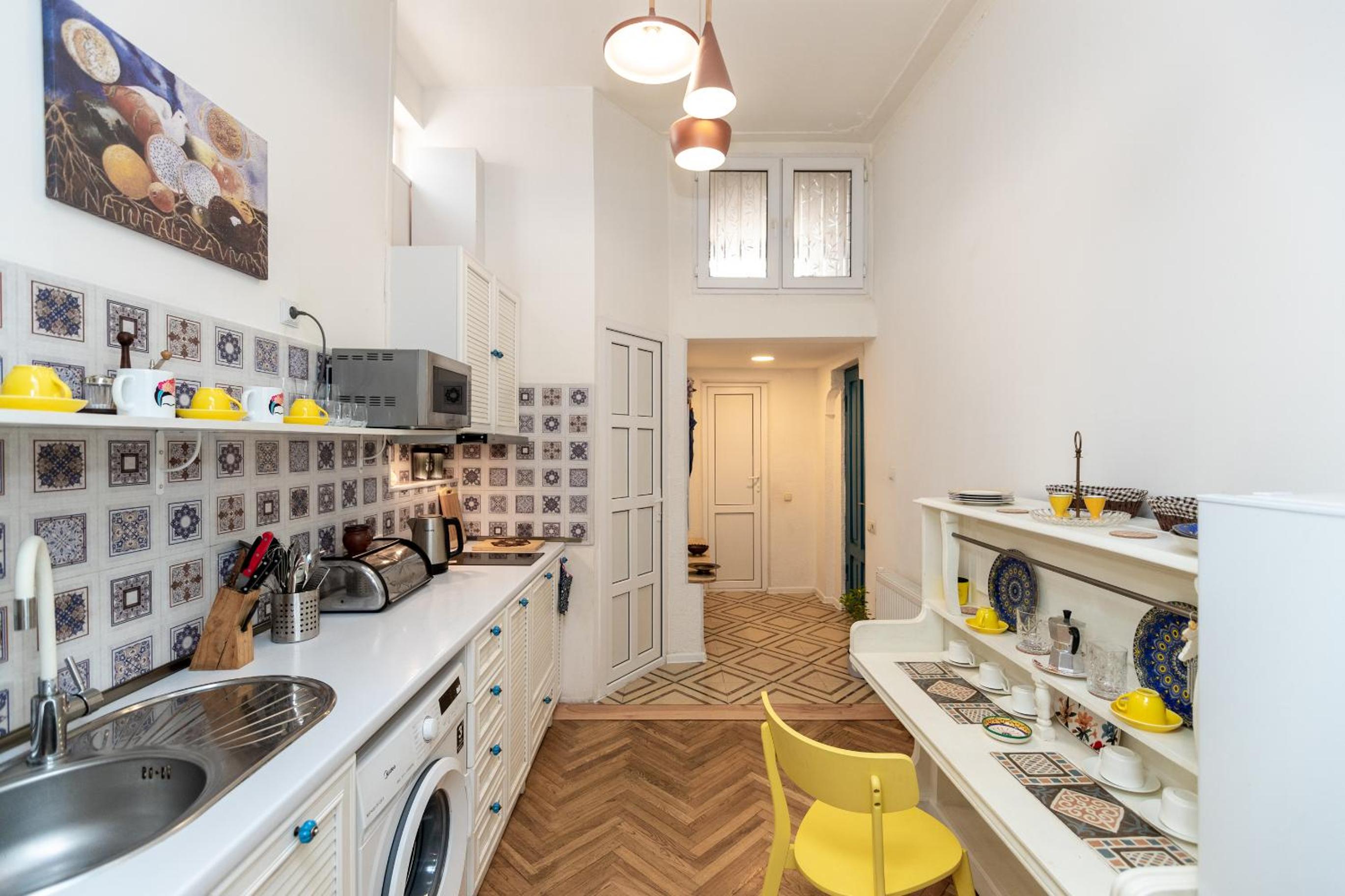 Photo 34