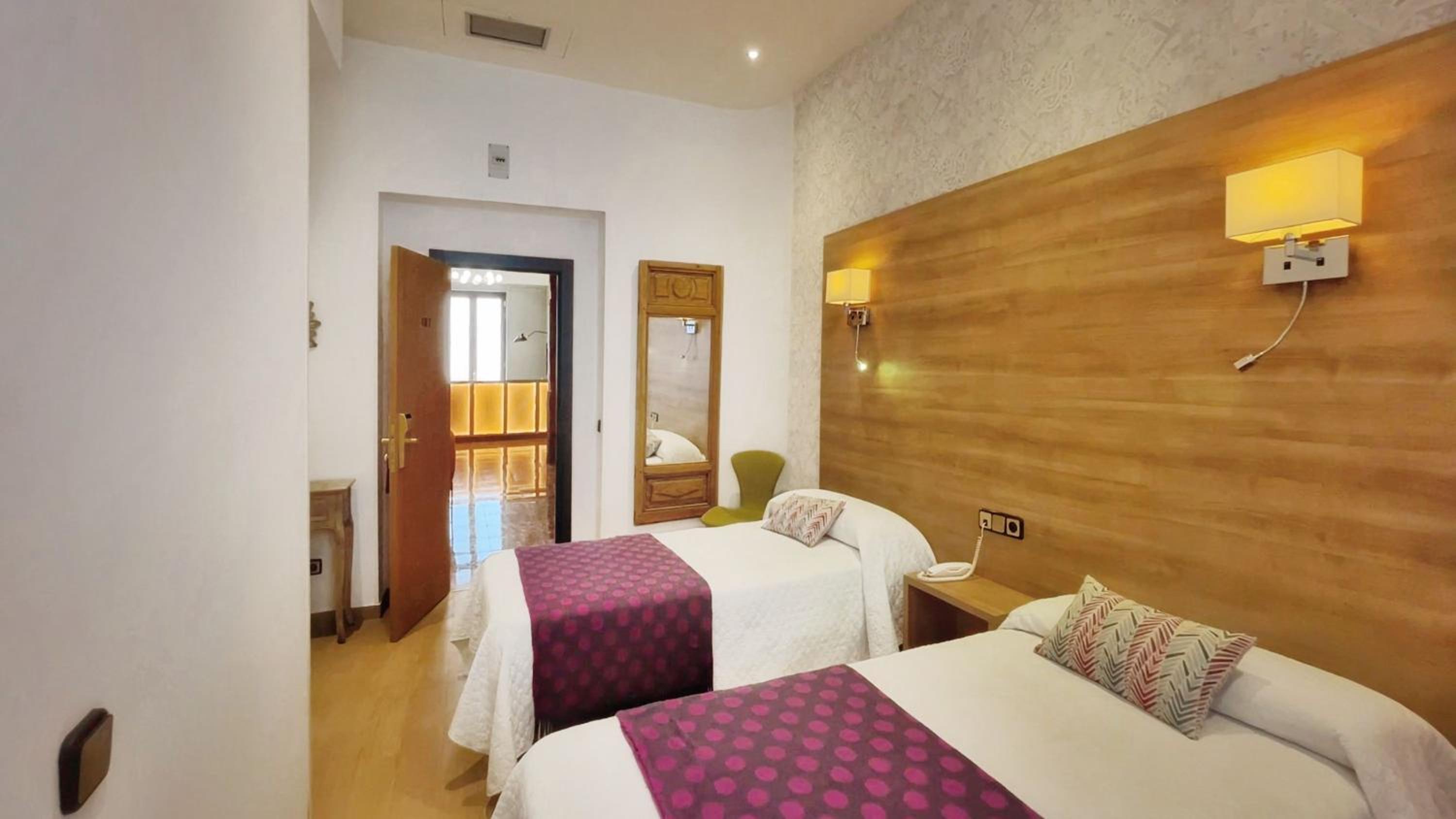 Hostal Aguilar - Image 4