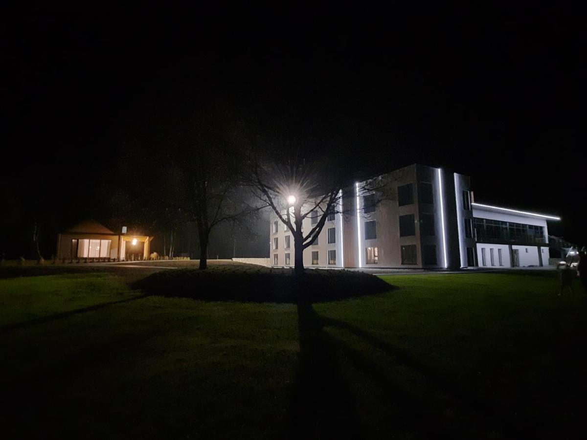 Hotel Odpocznia Resort i Las