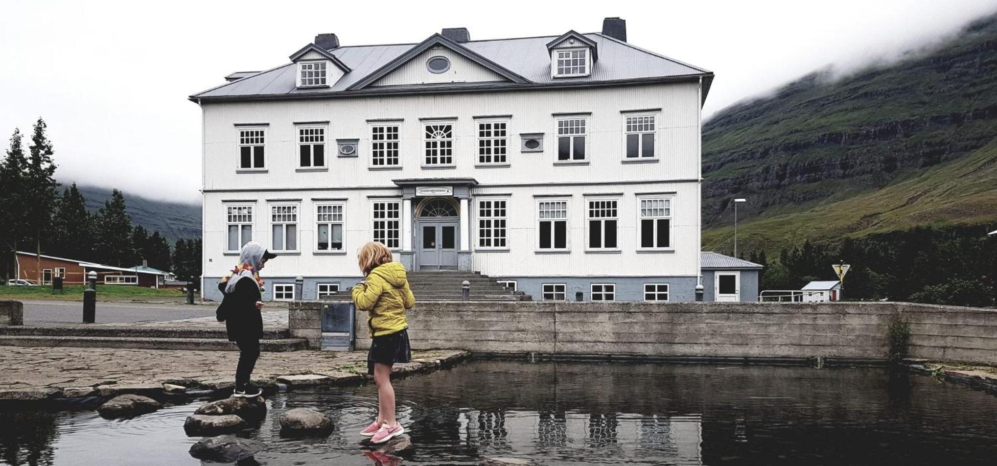 Hafaldan HI Hostel - Harbour Building