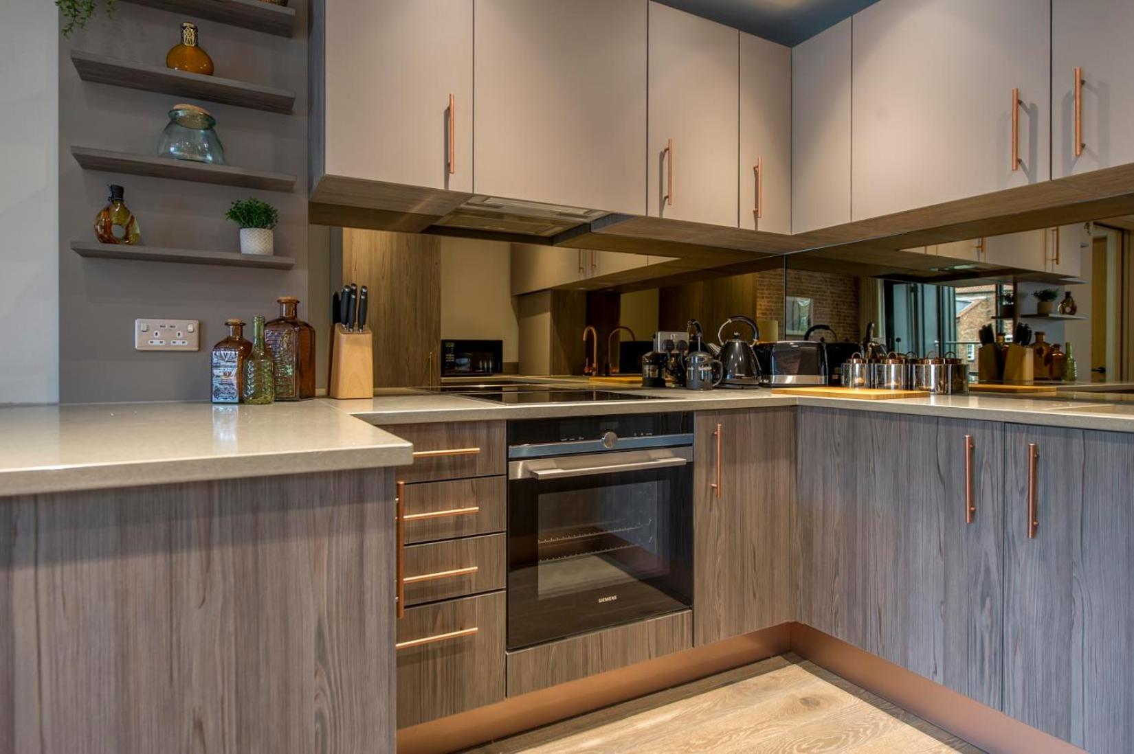 The Quadrant - The Palm Suite view 5