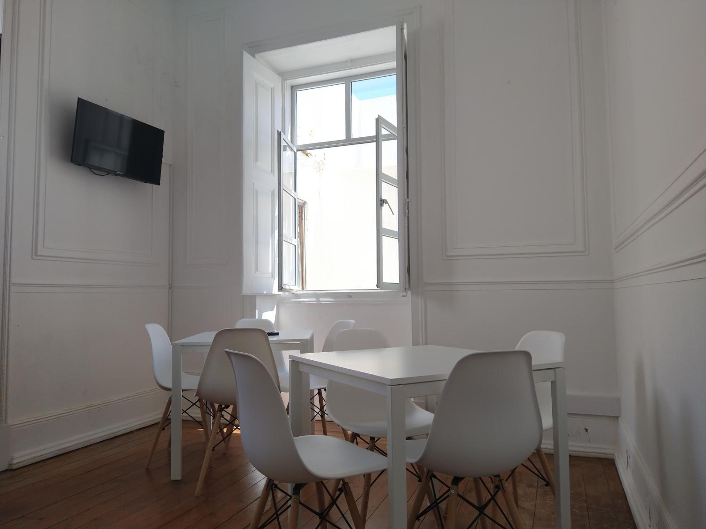 Baixa Terrace Hostel