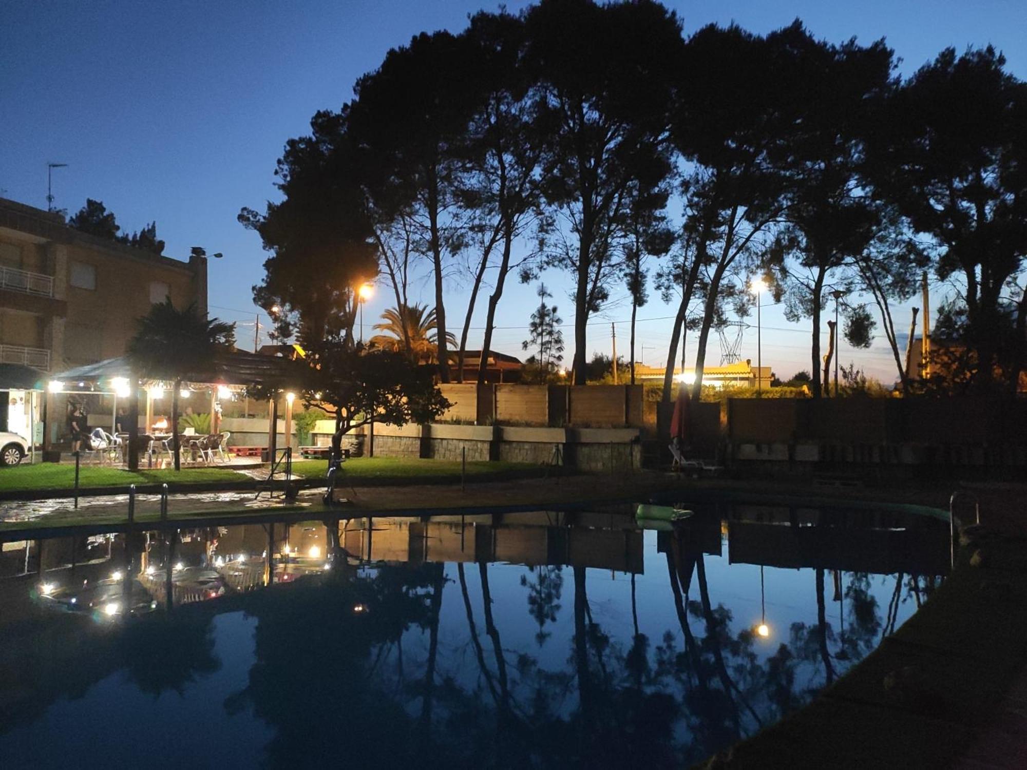 Villa Entrenaranjos
