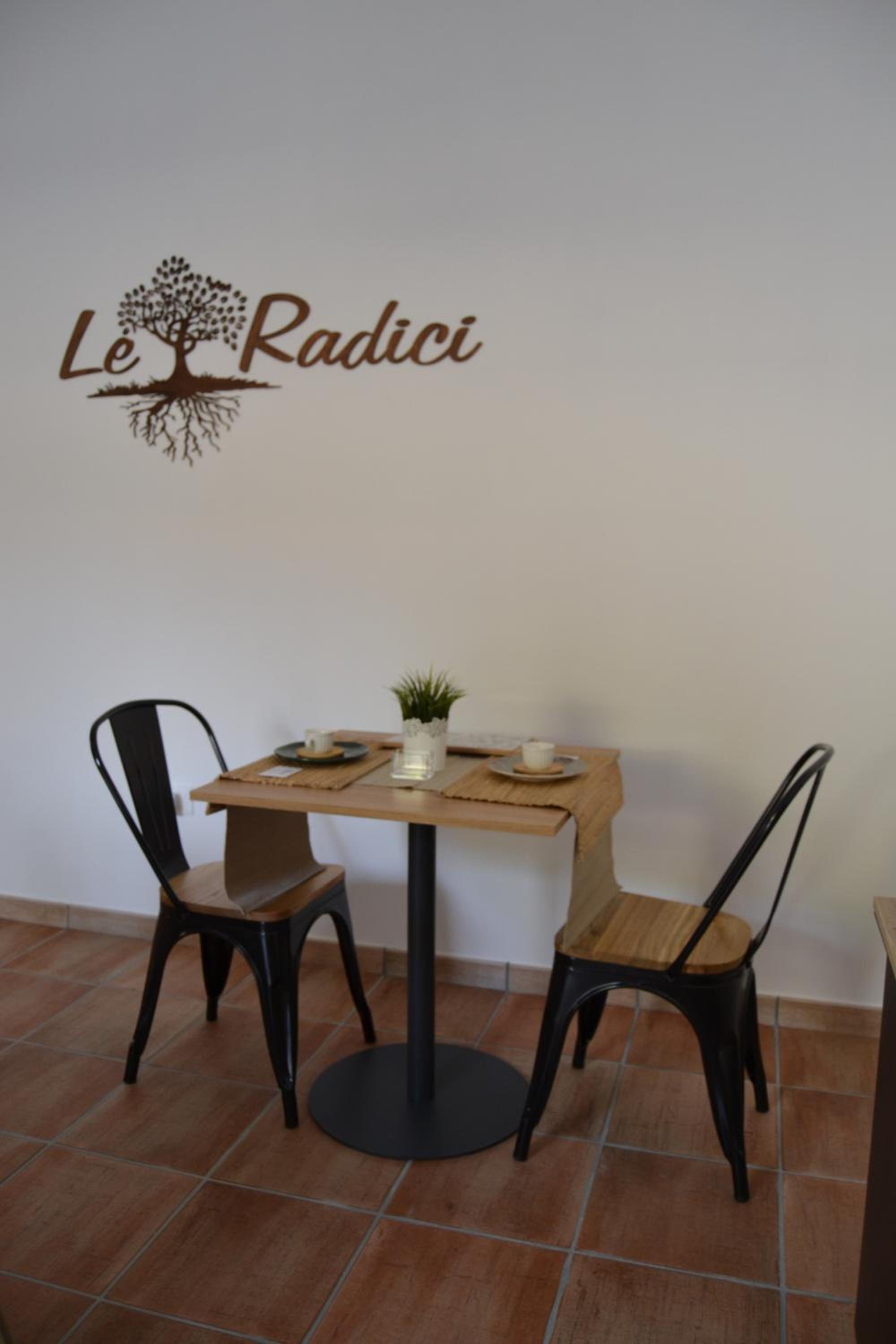 Le Radici Laviano