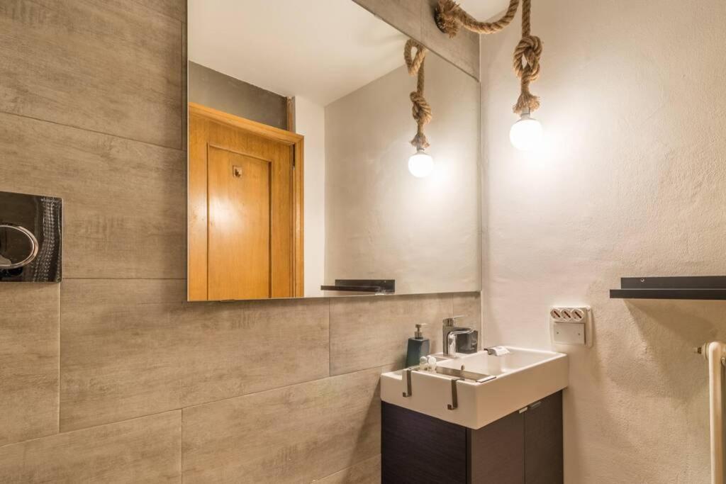 enJoy Home - Appartamento a due passi dal Teatro Verdi view 2