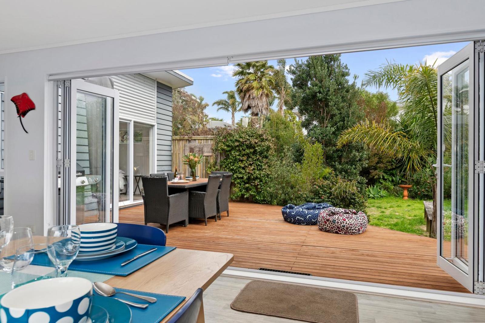 Pohutukawa Peace - Mangawhai Holiday Home