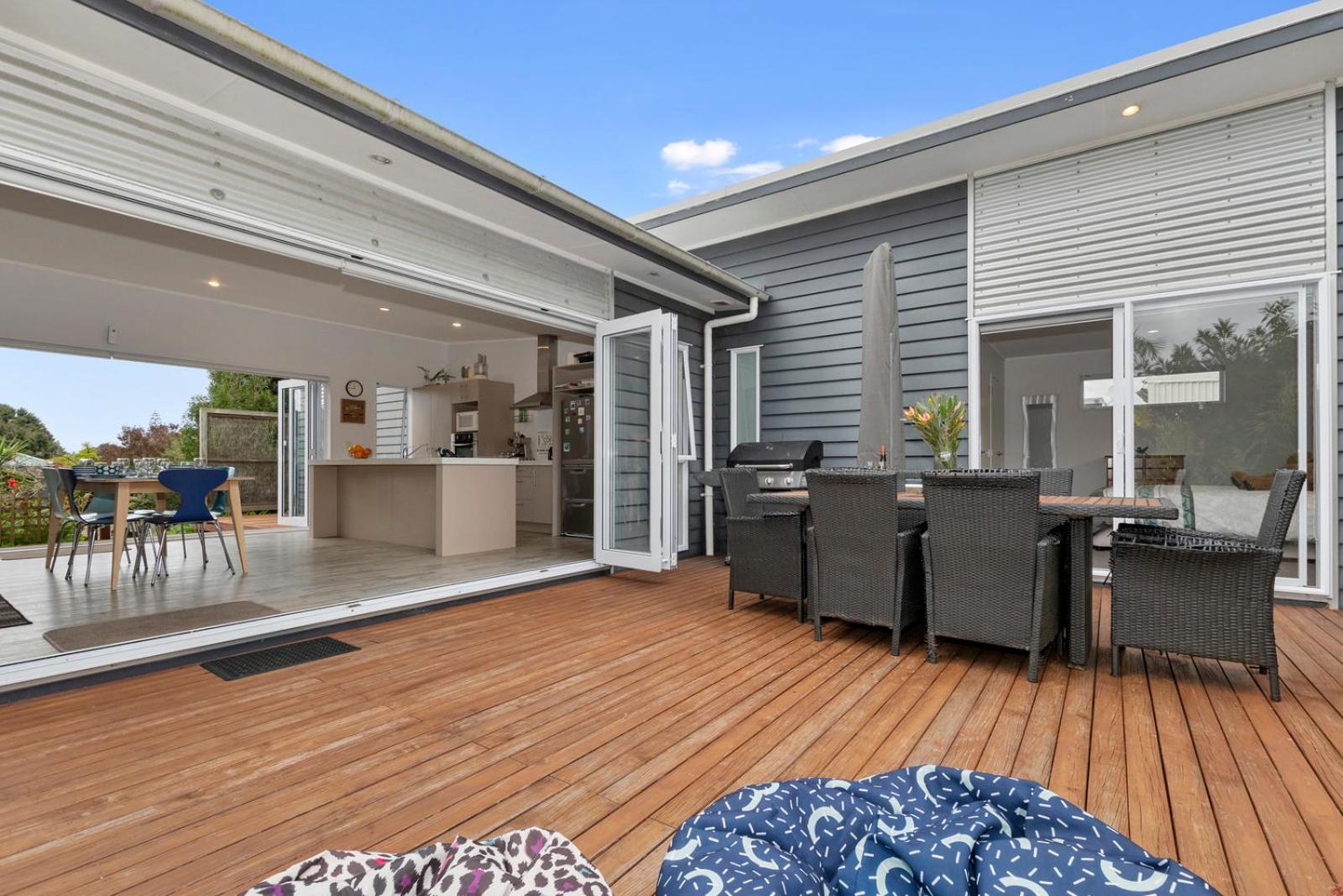Pohutukawa Peace - Mangawhai Holiday Home