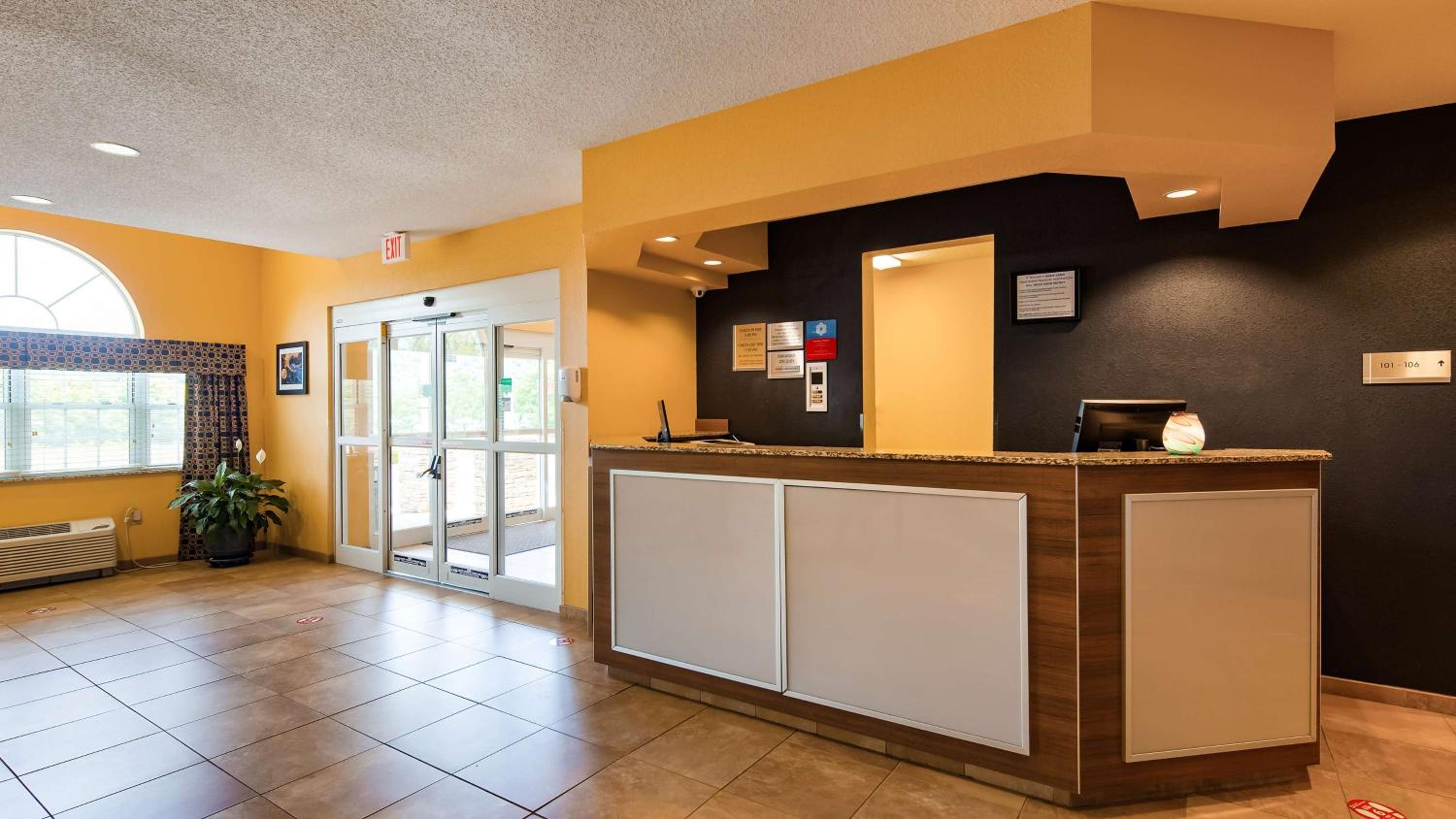SureStay Plus Hotel by Best Western Keyser, Zdjęcie 21