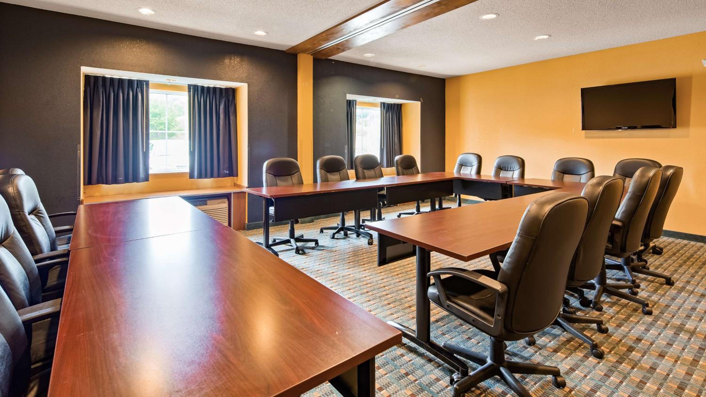 SureStay Plus Hotel by Best Western Keyser, Zdjęcie 22