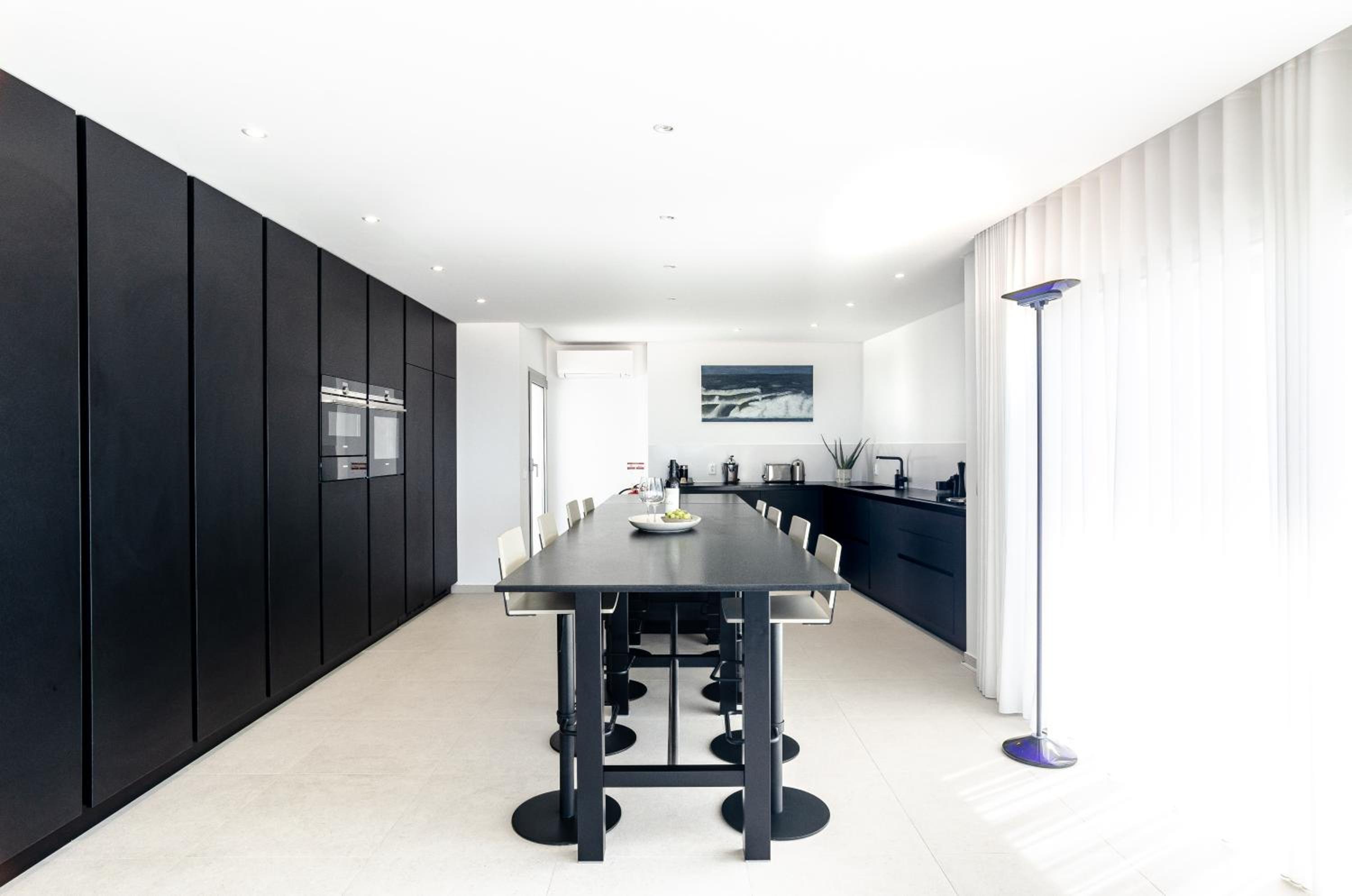 Pico Do Feliz - The Penthouse & The Village By Silver Prop view 5