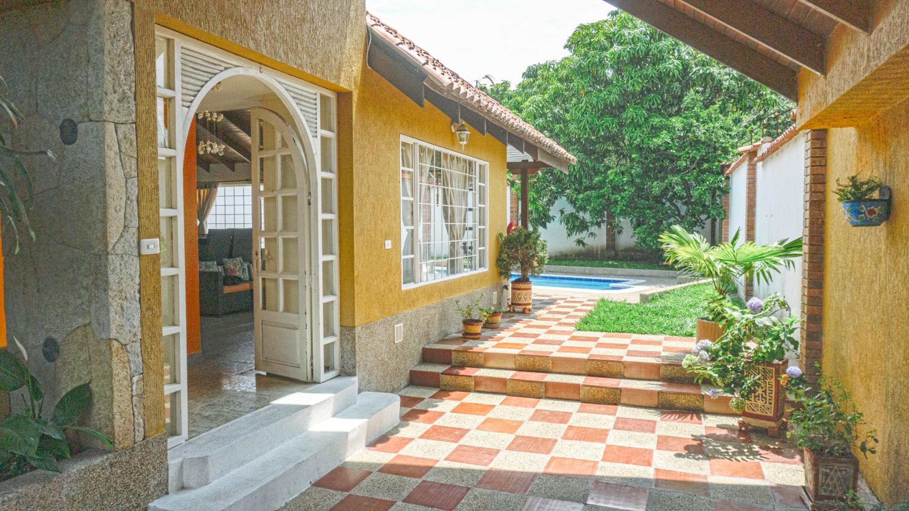 VILLA BETTY