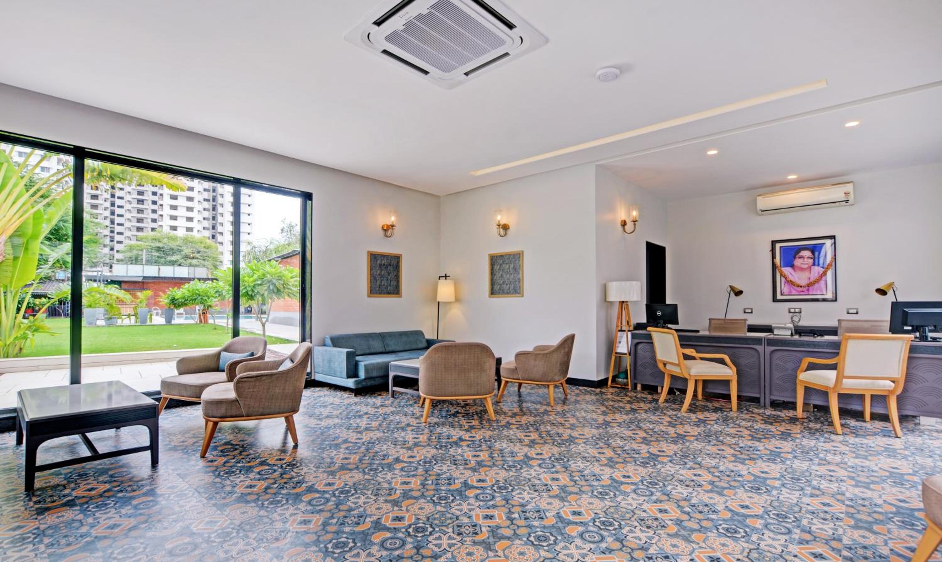lounge