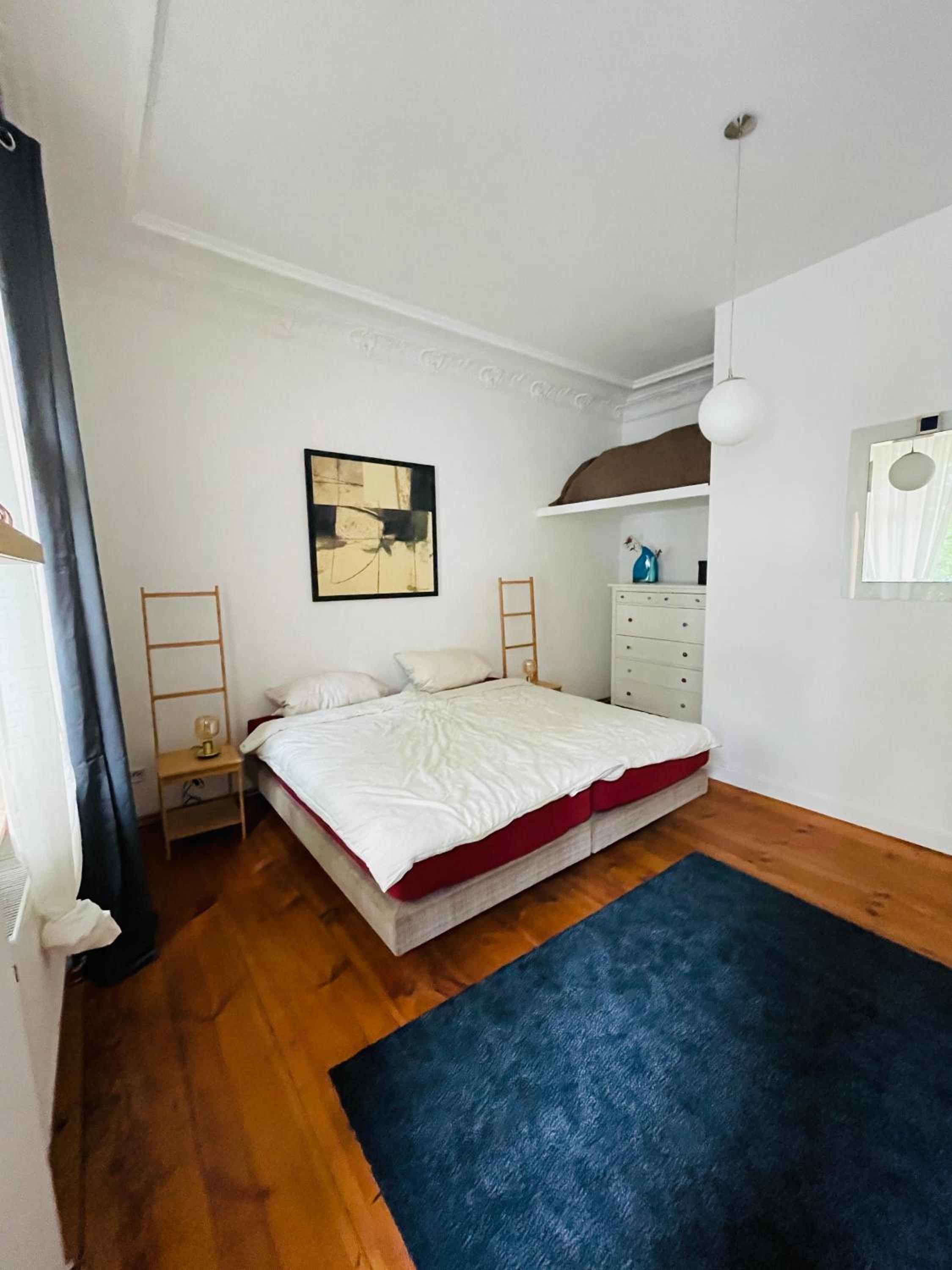 Nice City Apartment