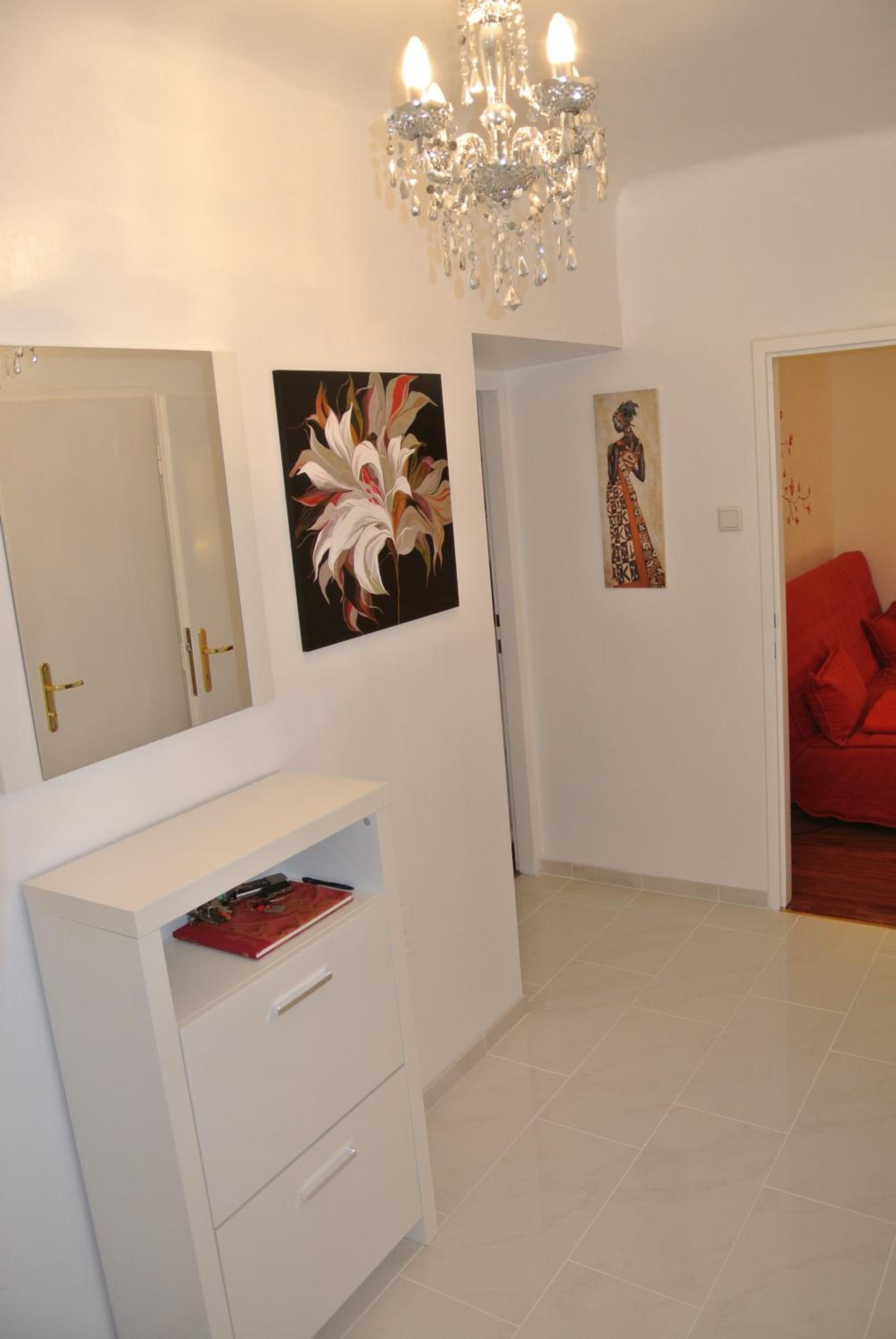 Apartment Paradies - U1 Station altes Landgut