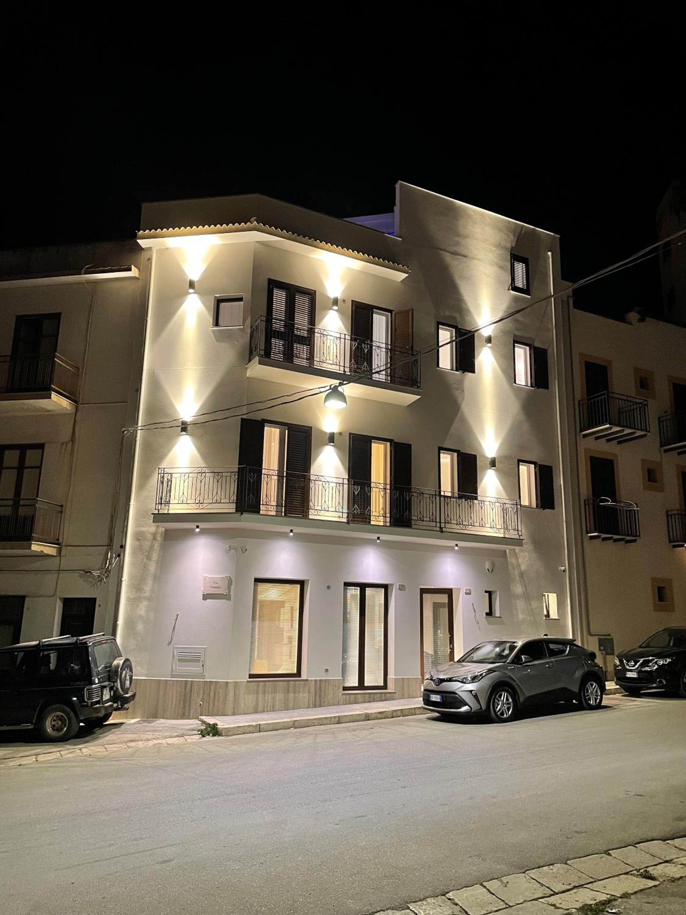 Hotel Porta del Golfo Apartments & Suites