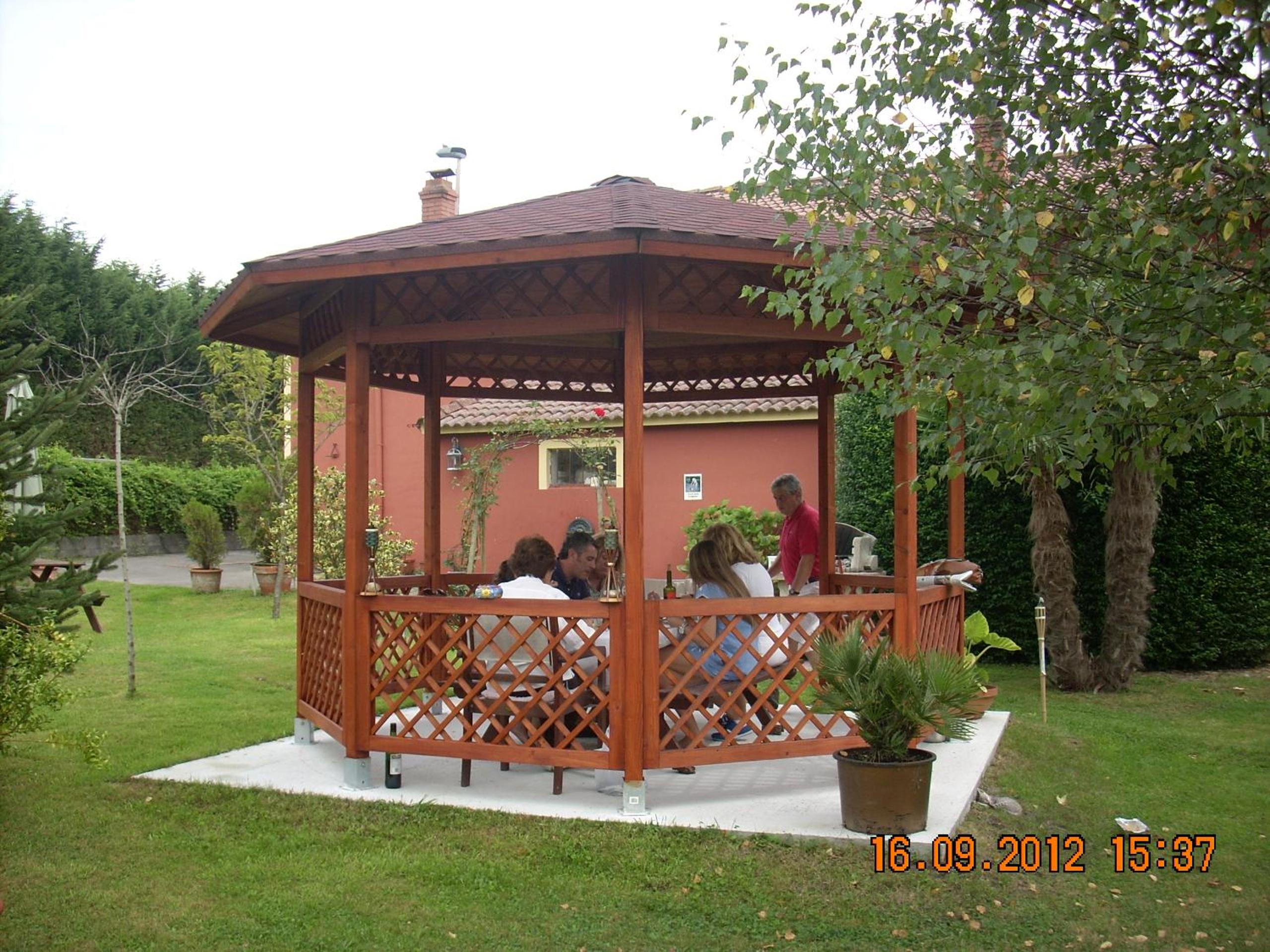 outdoor BBQ area