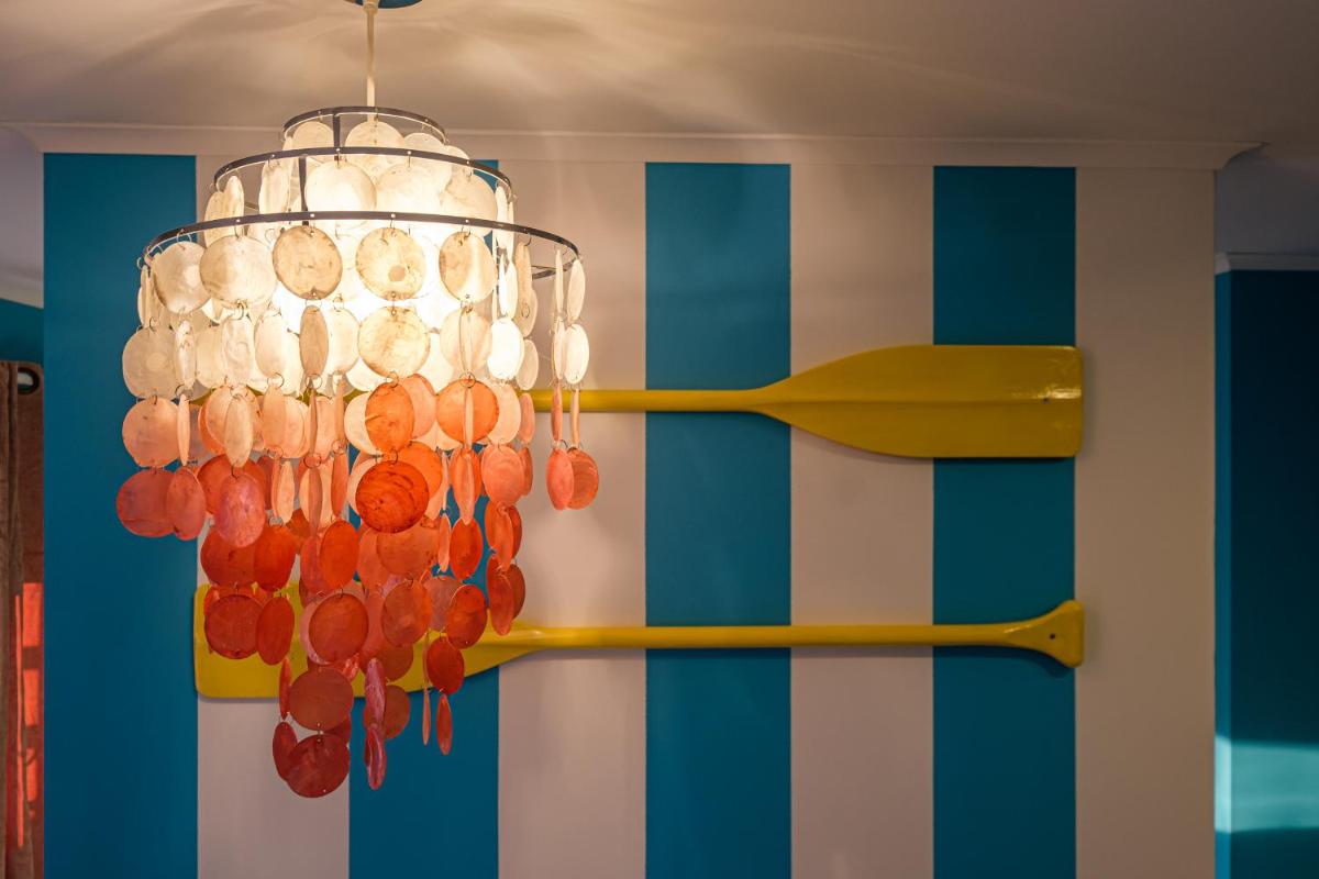 Y Quebedo - Boutique Apartments
