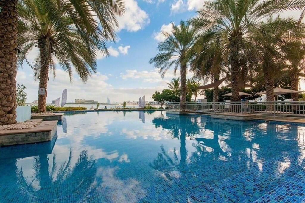 5 min walk to Five Palm -spacious (200M2) 3BR+kids