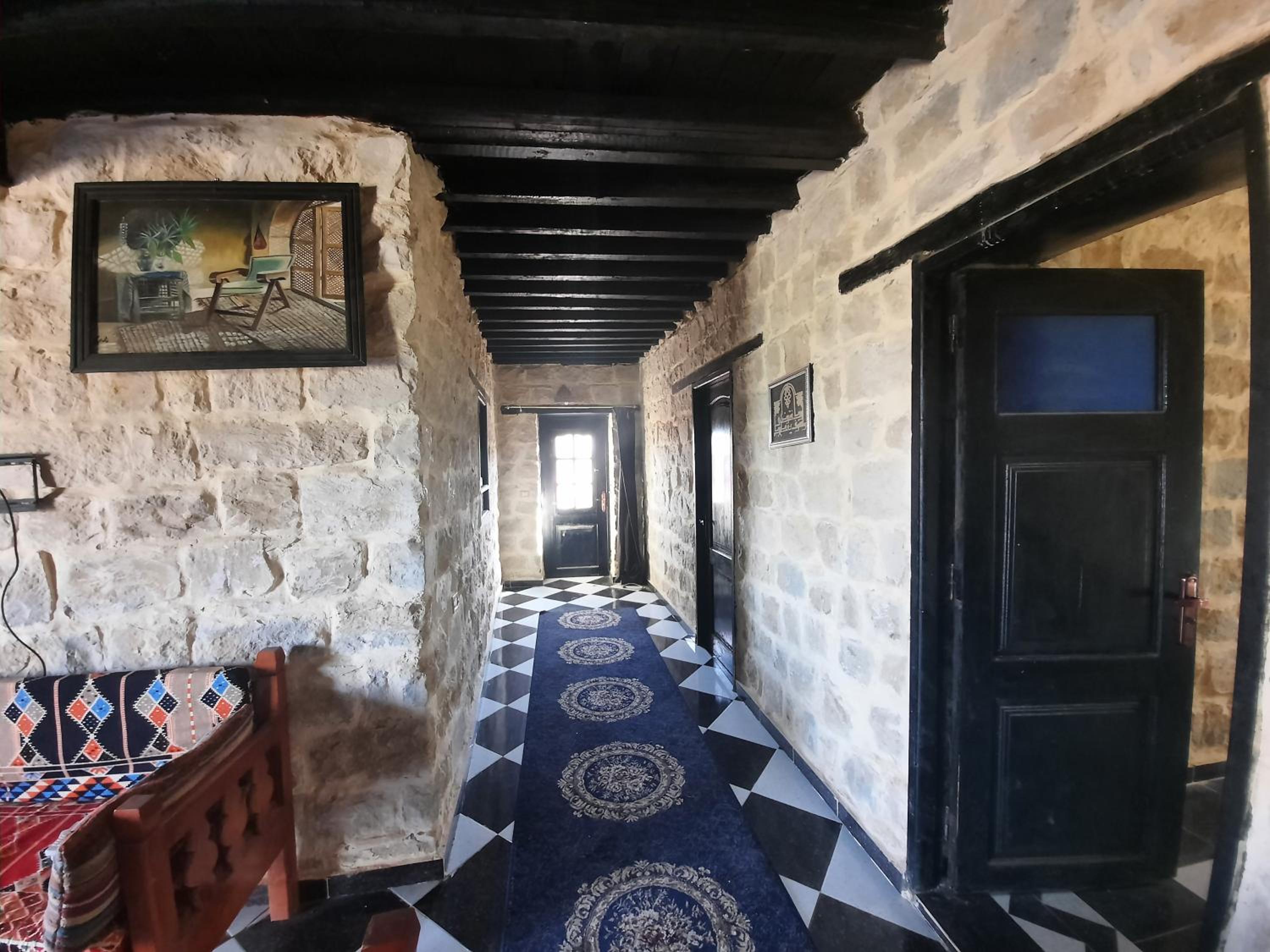 Hotel Zad Elmosafer Villa - Tunis Village - Image 1