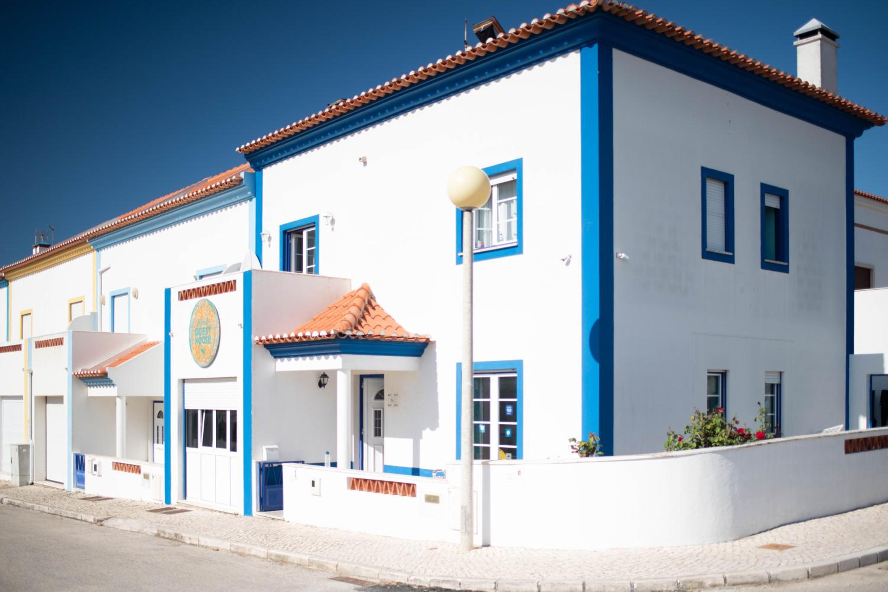 Baleal GuestHouse - Yoga included view 3