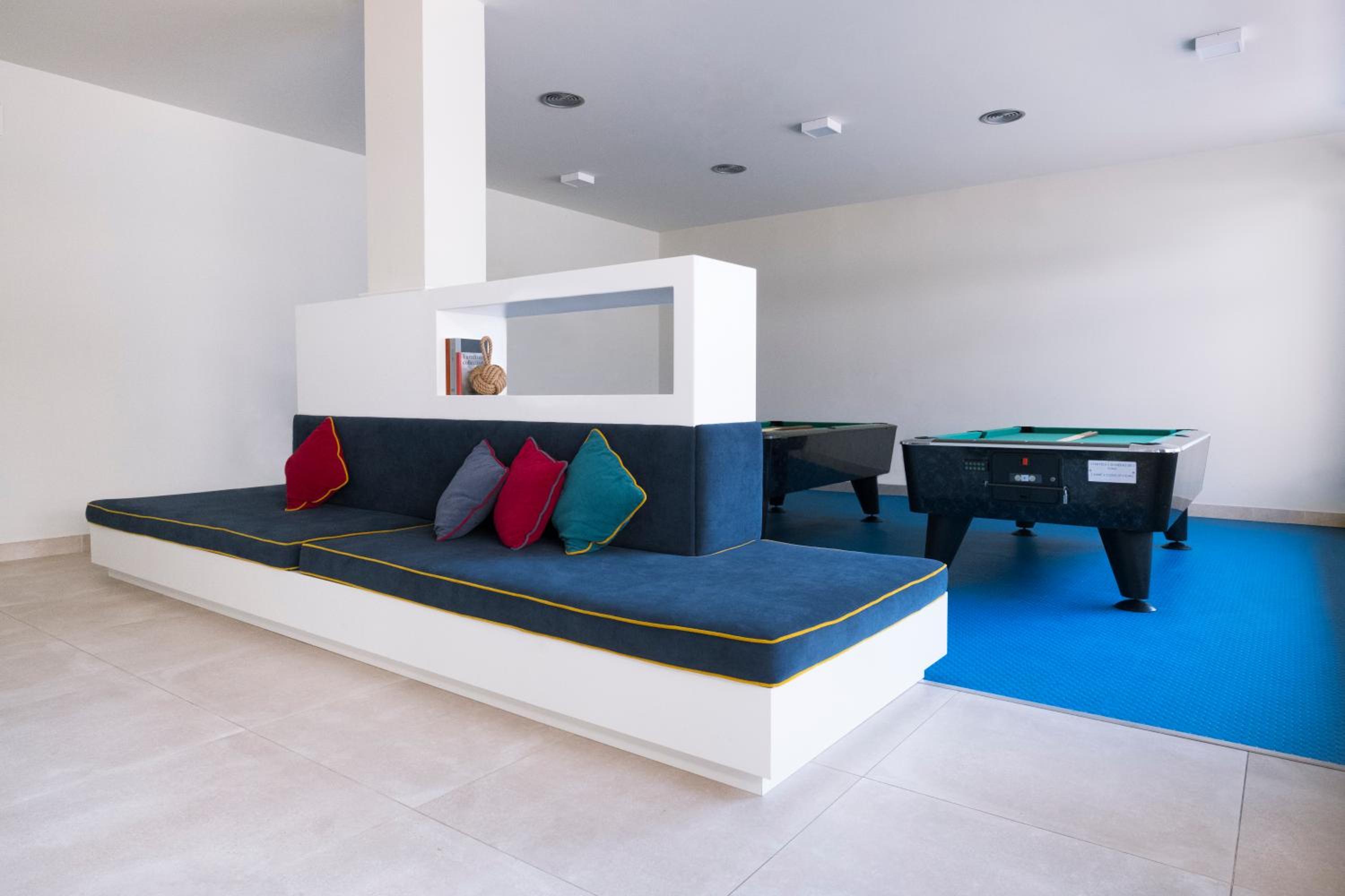 activities & amenities