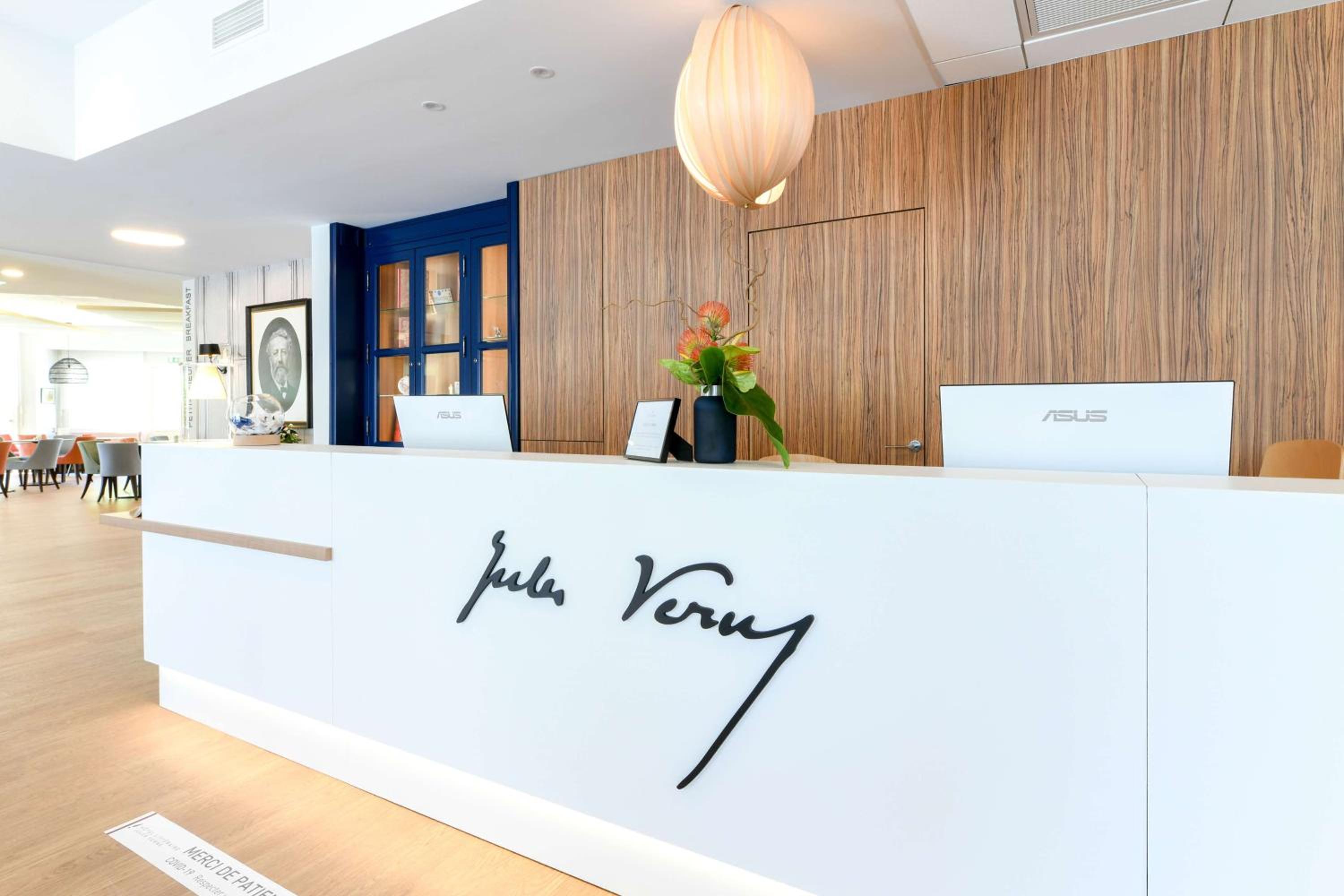 Hotel Hôtel Jules Verne, BW Signature Collection - Image 1