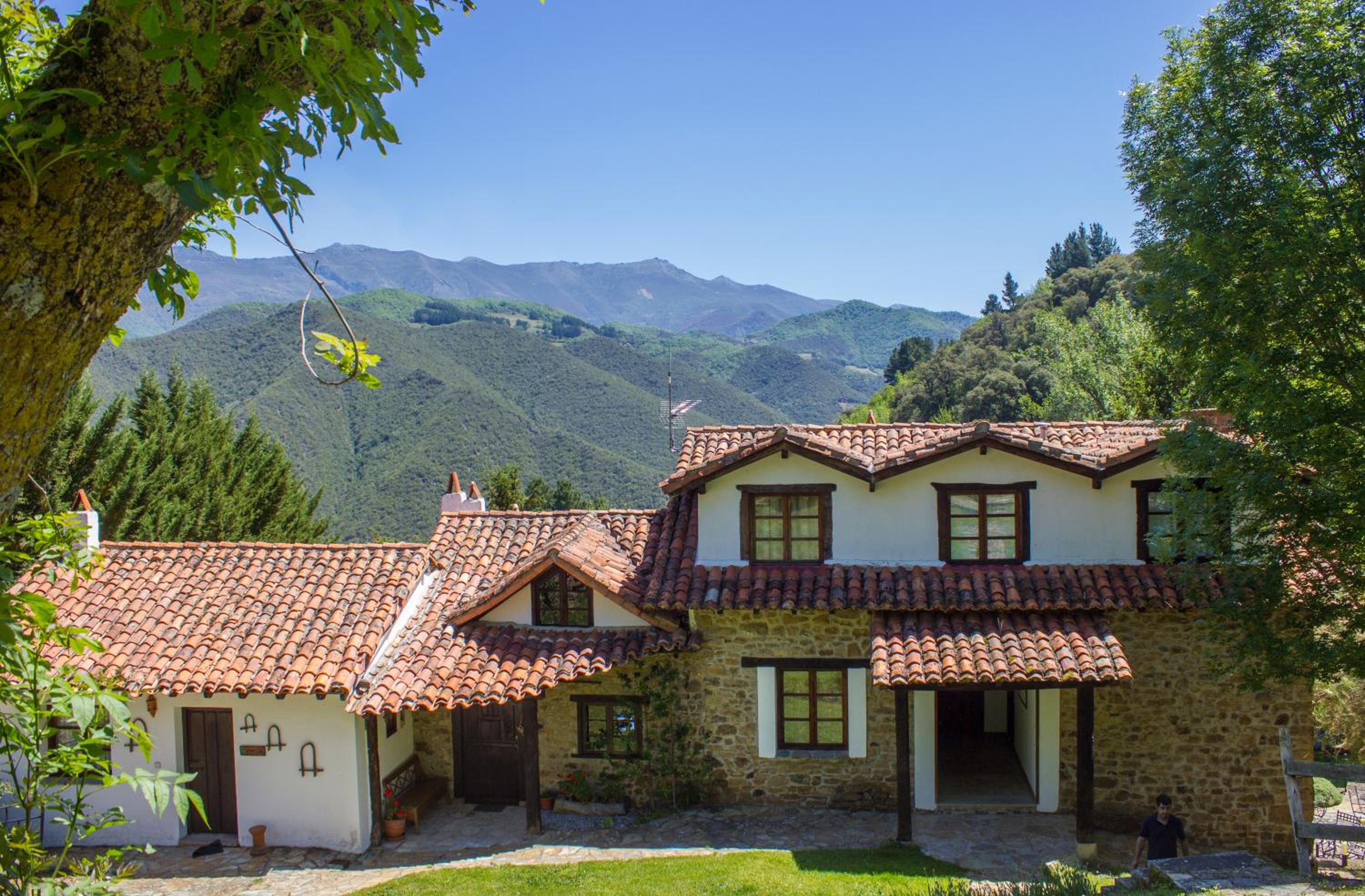 Viviendas Rurales El Covaju