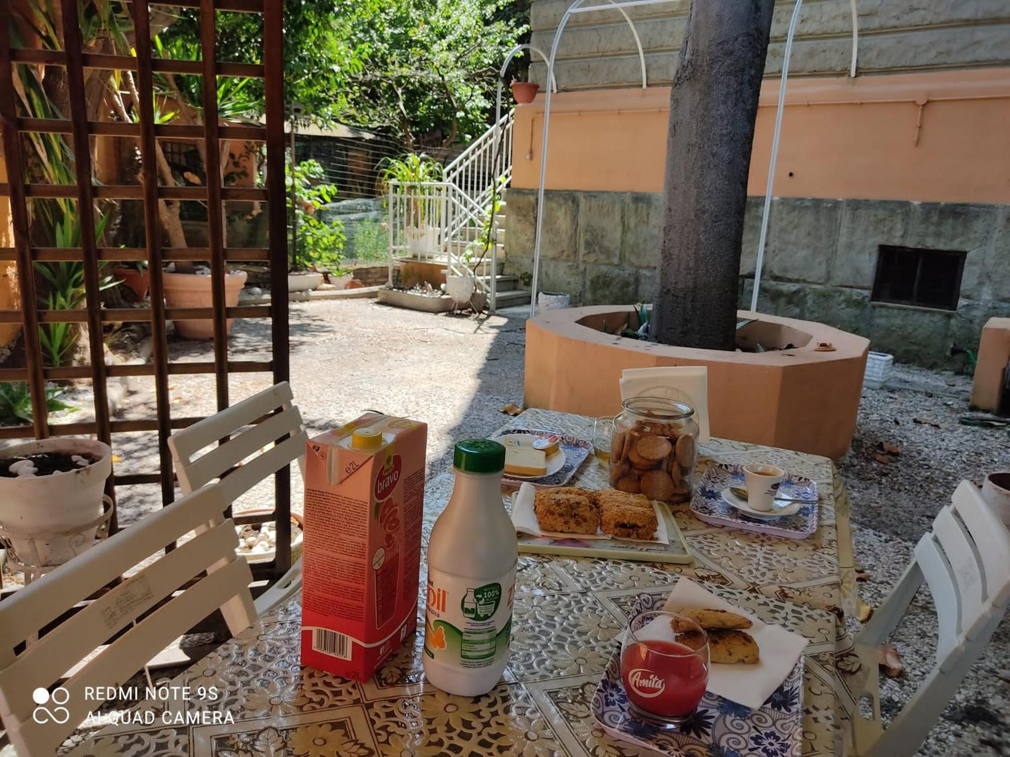 Tucci's Roma Guest House