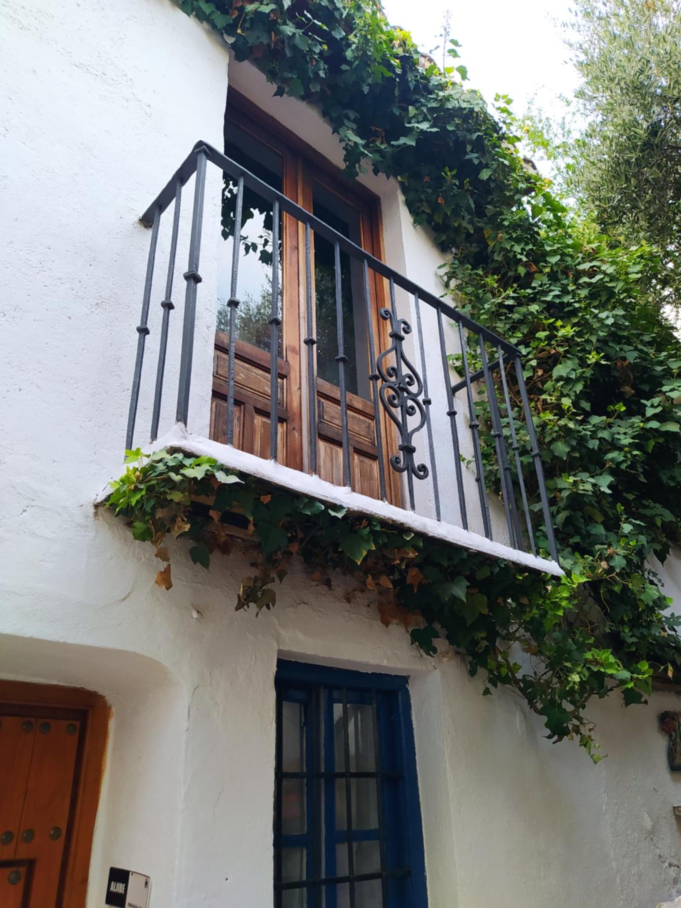 Amaka House