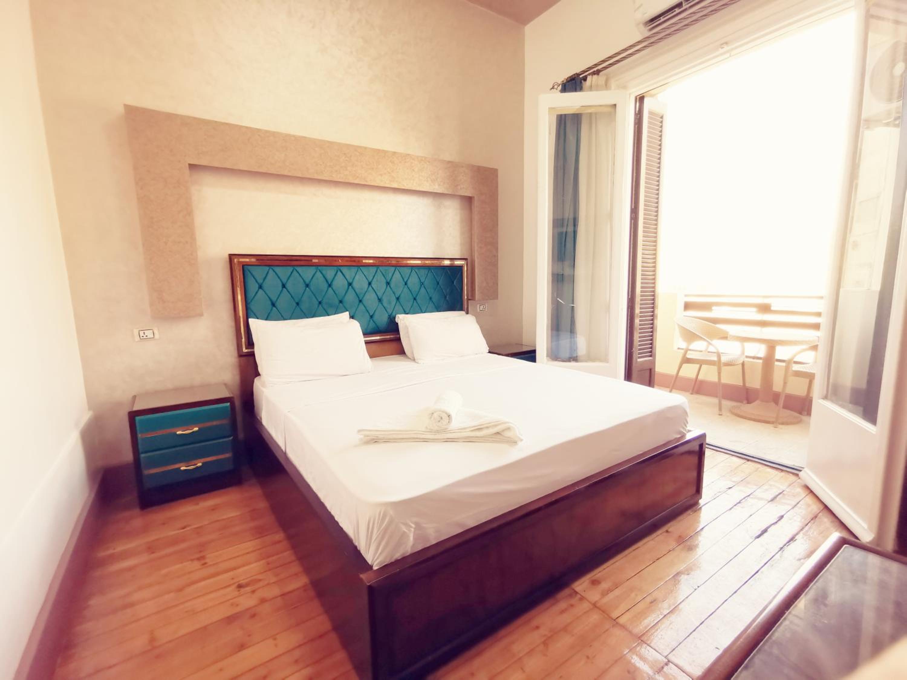 Golden Palace Hotel