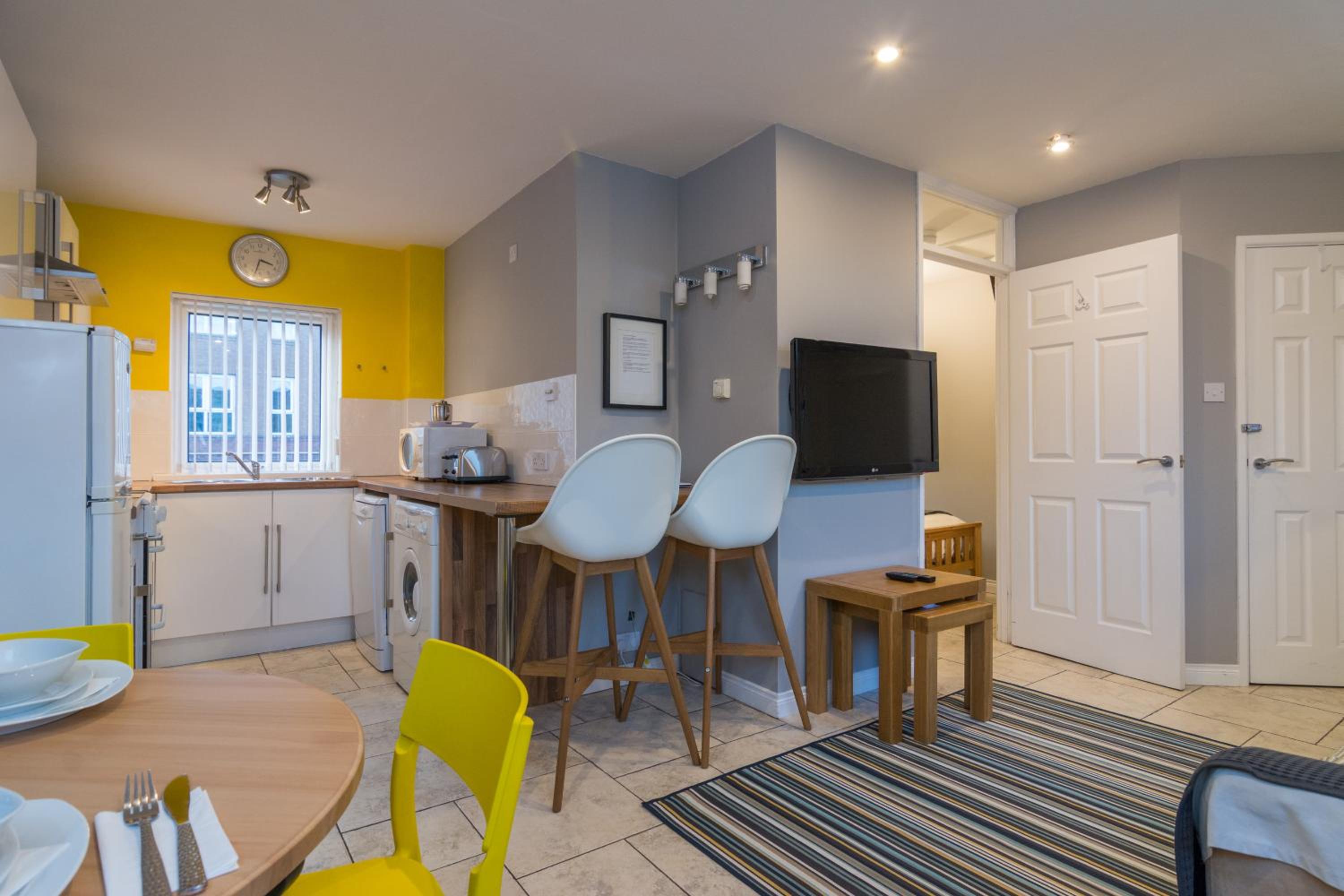 Central Belfast Apartments, Salisbury