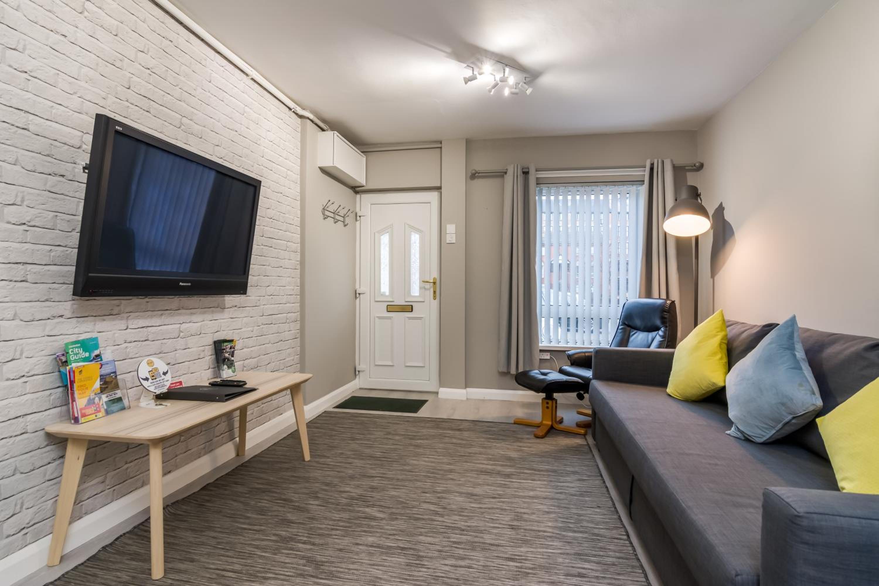 Central Belfast Apartments, Salisbury