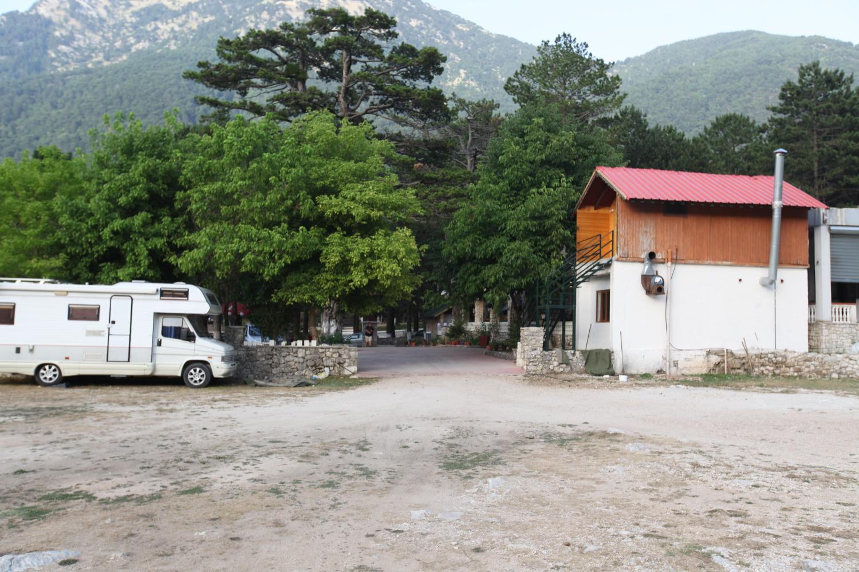 Hamiti Camping Center
