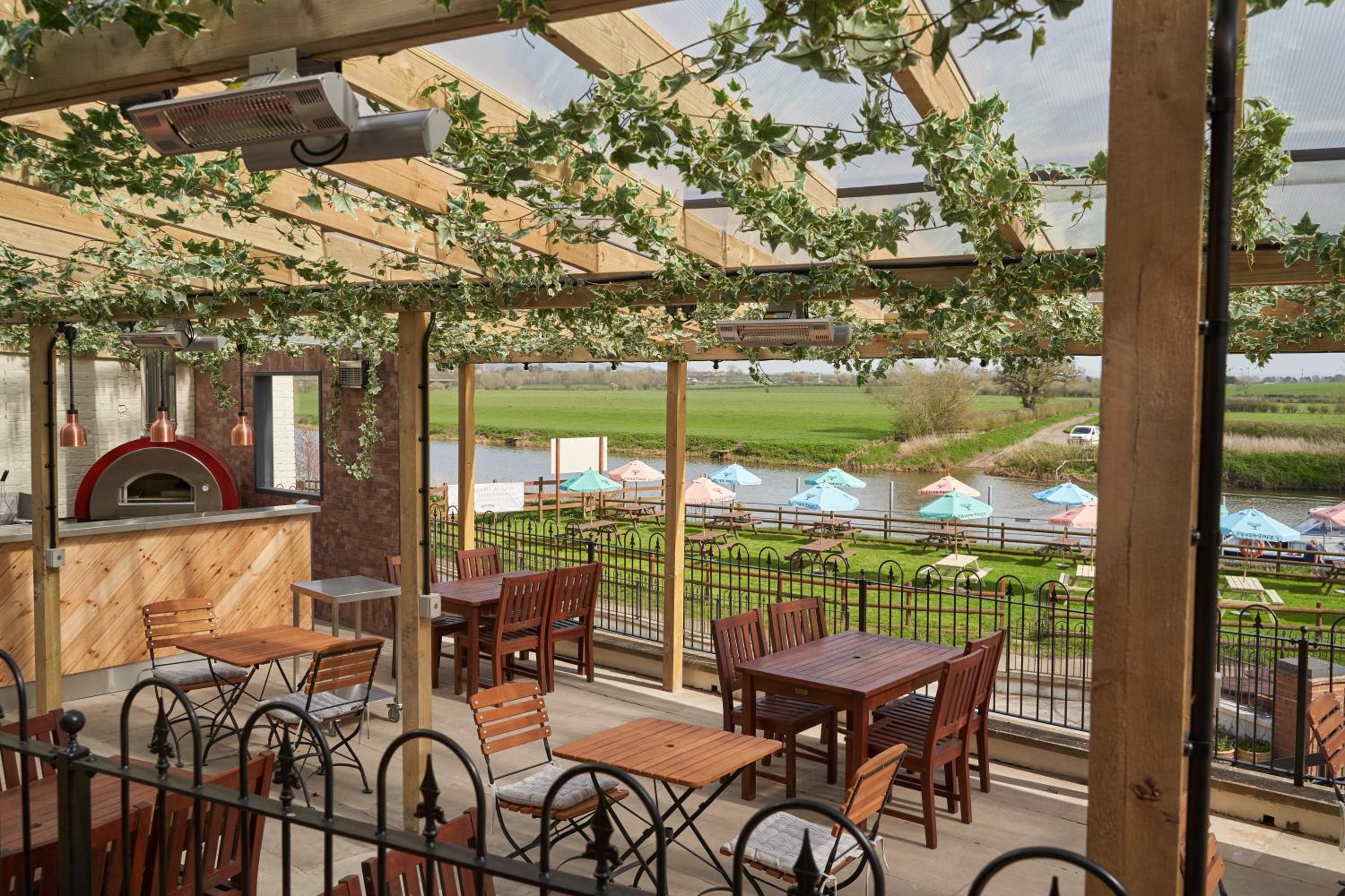 Tewkesbury Vacations - The Fleet Inn - Property Image 11