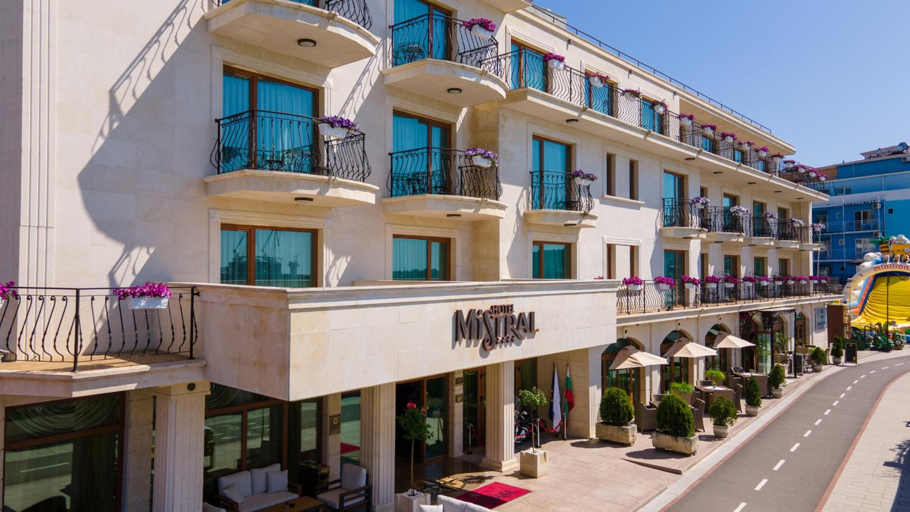 Balchik Vacations - Hotel Mistral - Property Image 38