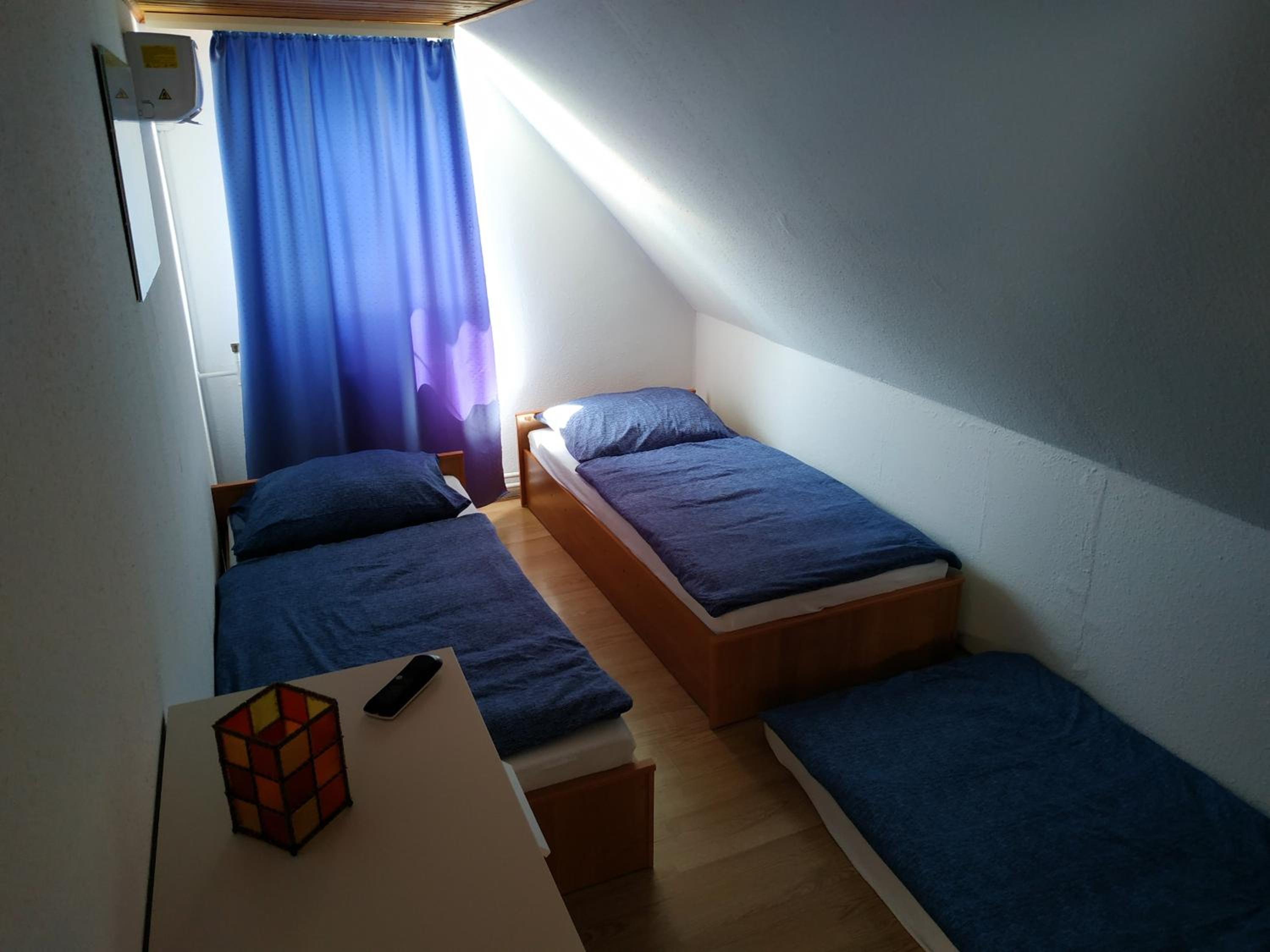 Photo 25