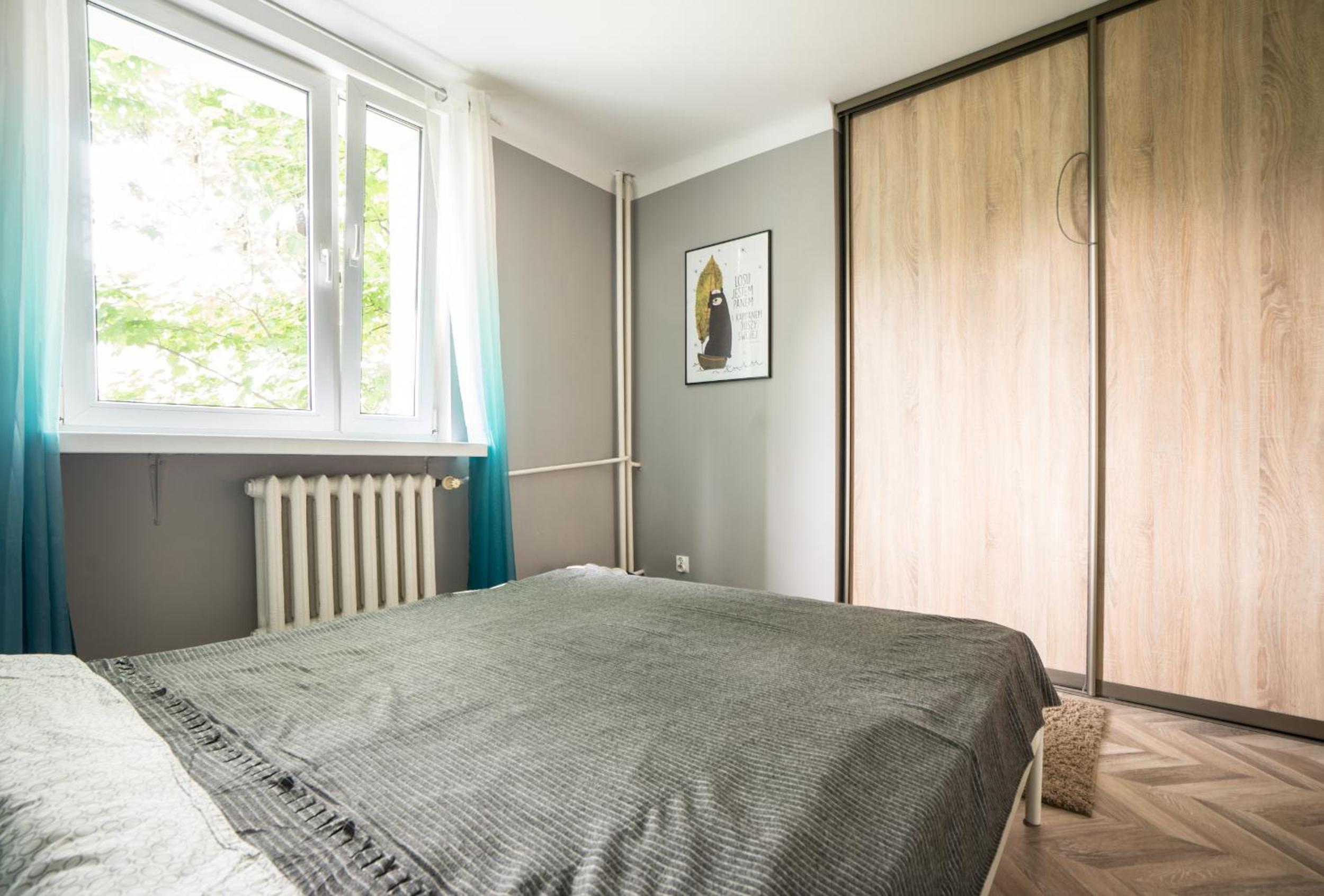 oompH Warsaw Central Apartment view 4