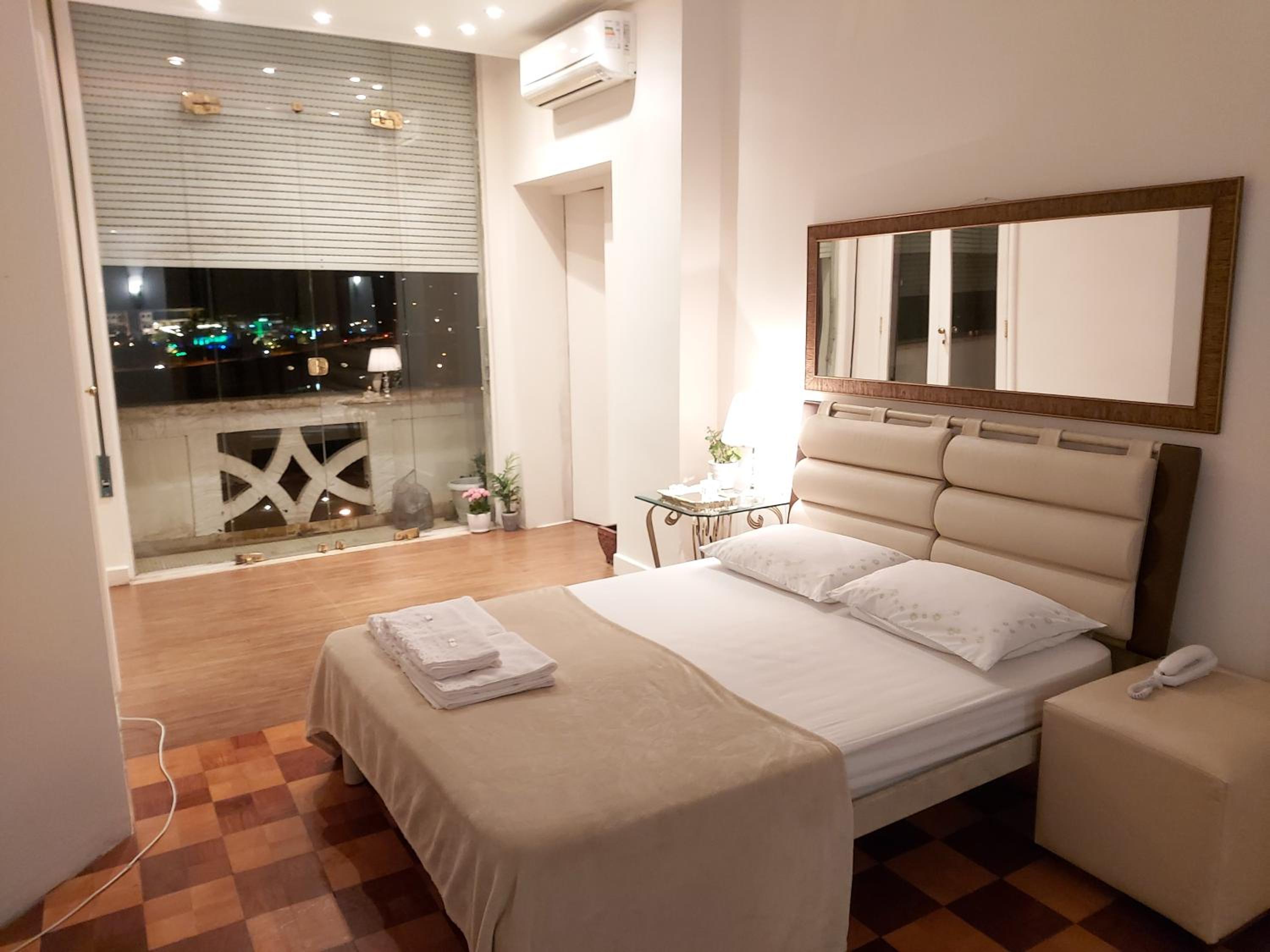 Palácio Quitandinha Espetacular Apartamento com Vista para o Lago