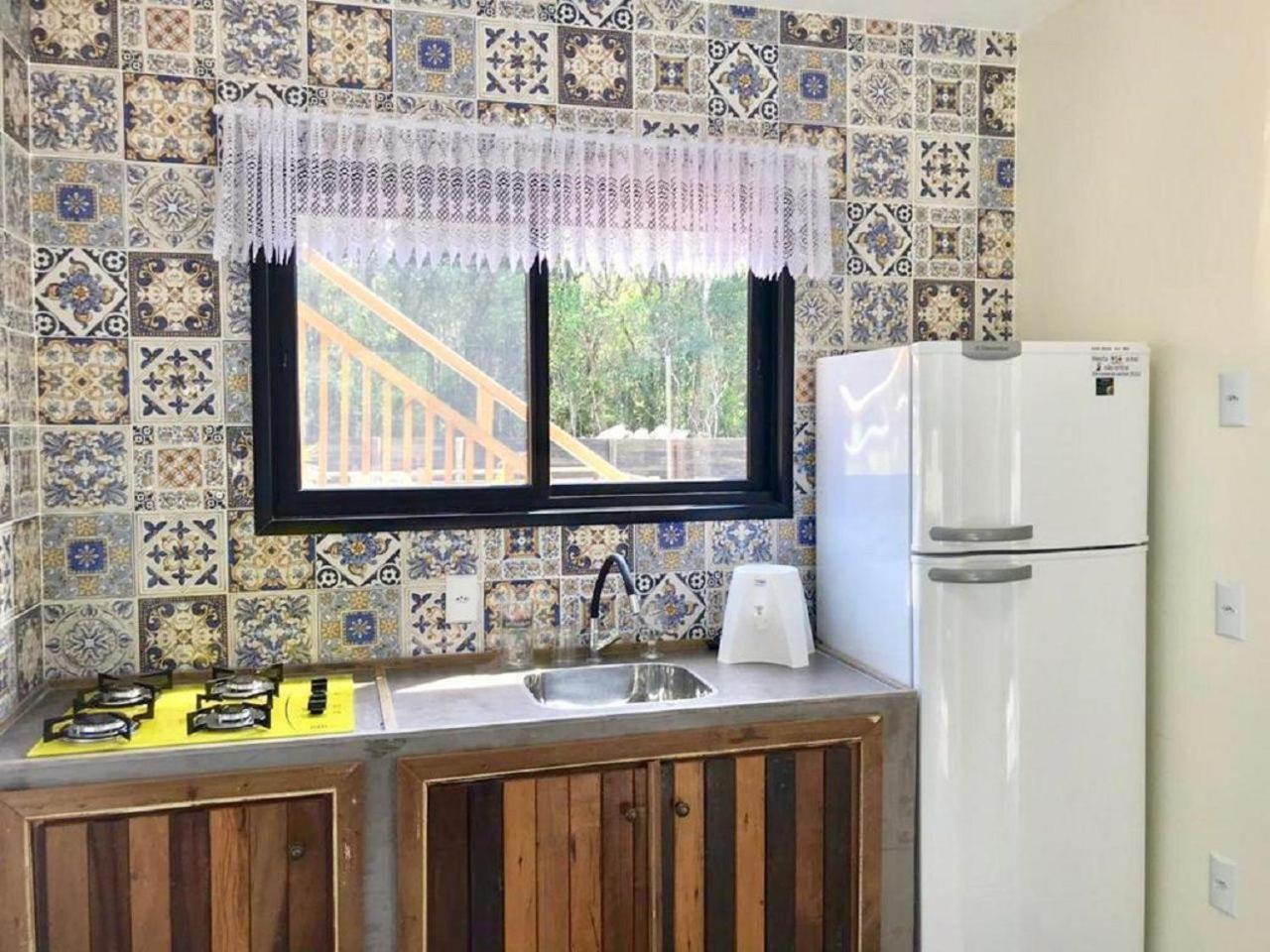 Casa Privativa com Piscina na Barra da Ferrugem/SC