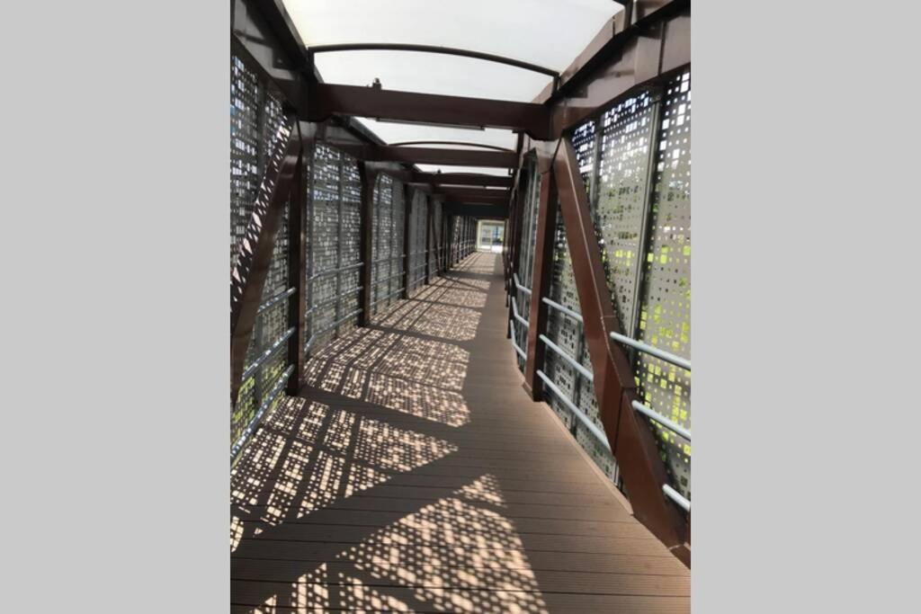 Hermoso apartamento, cerca Hospital Internacional view 3