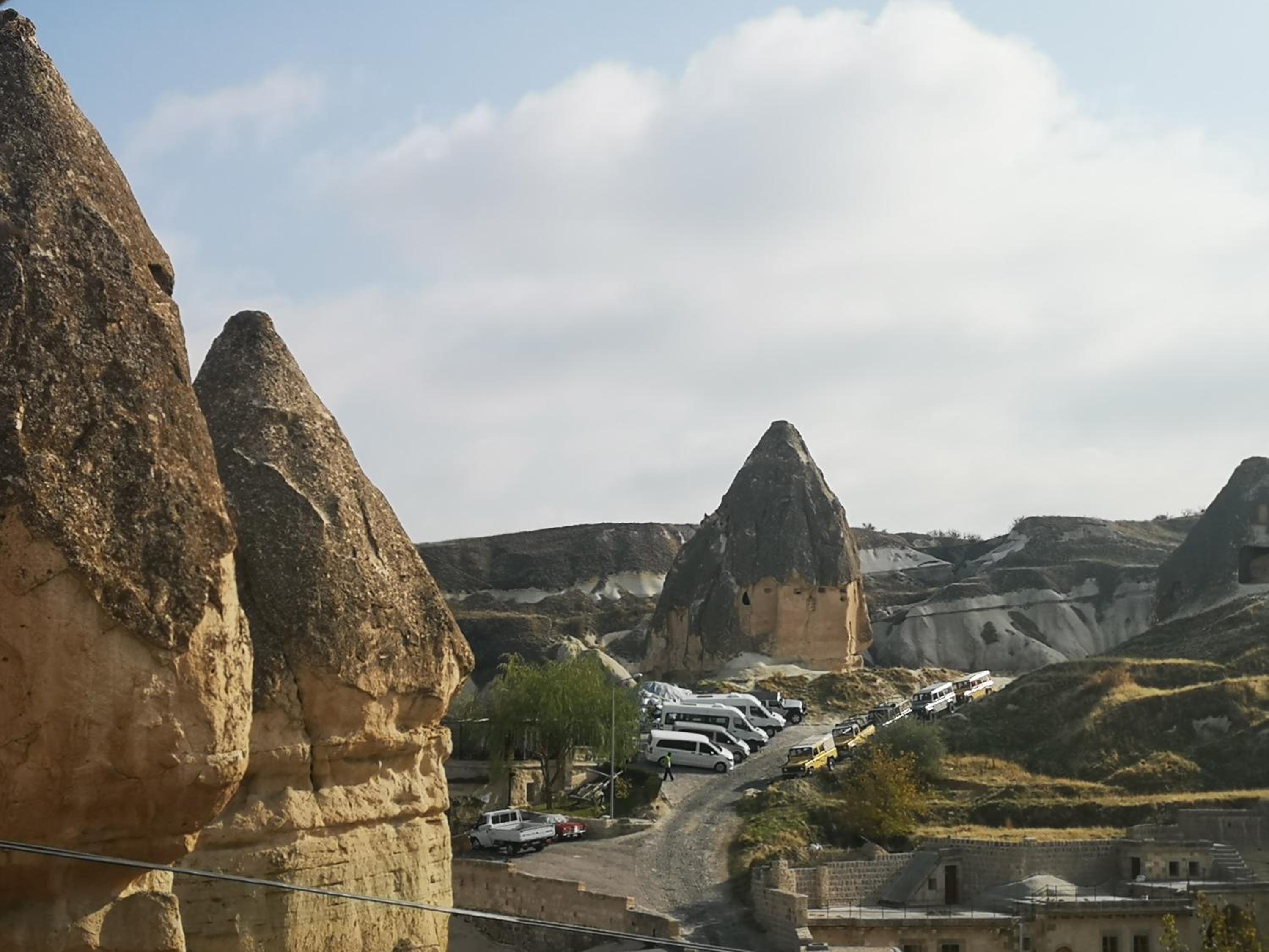 Mosaic Cave Hotel - Image 14
