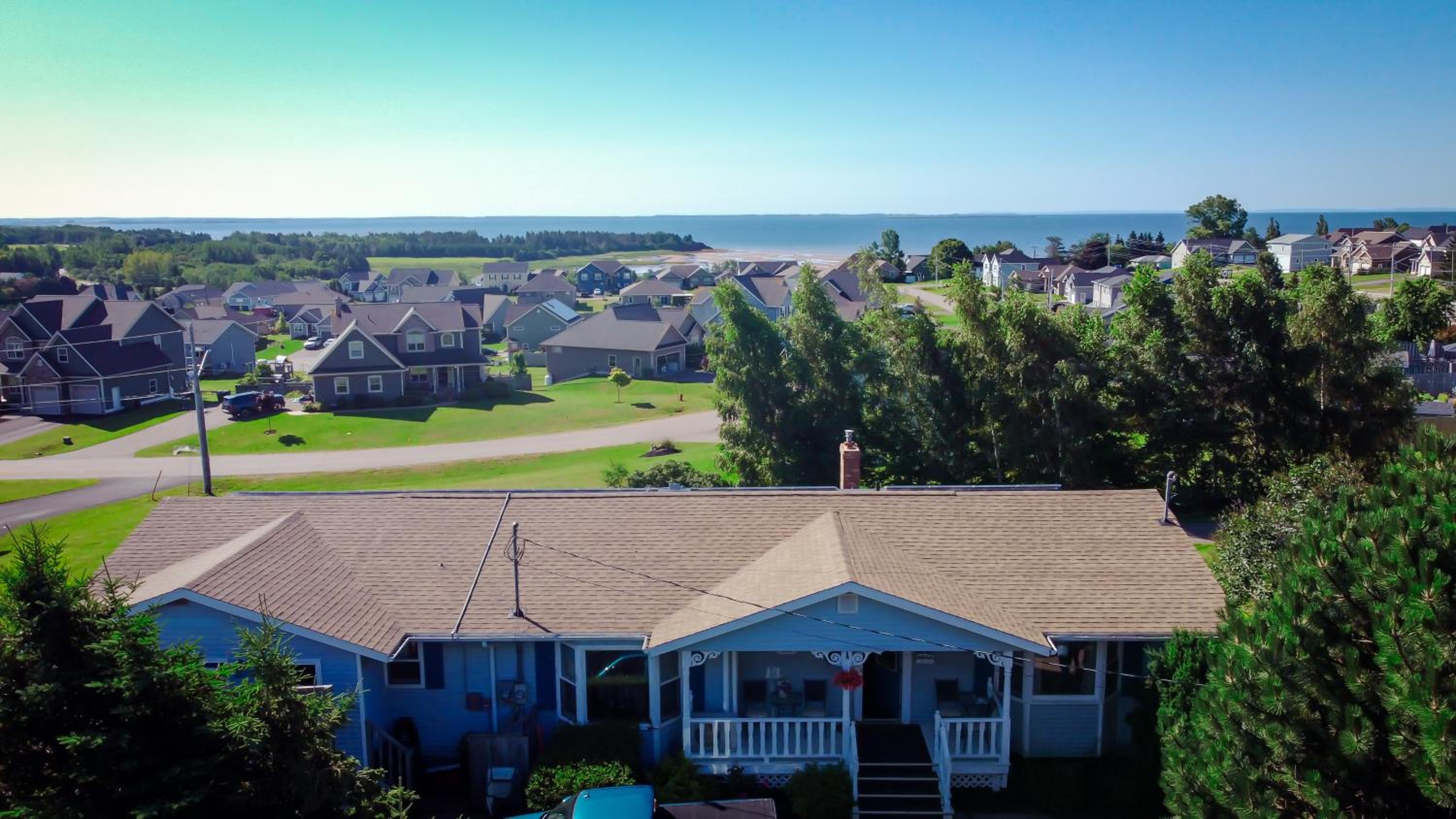 Lee's Ocean Peek B & B