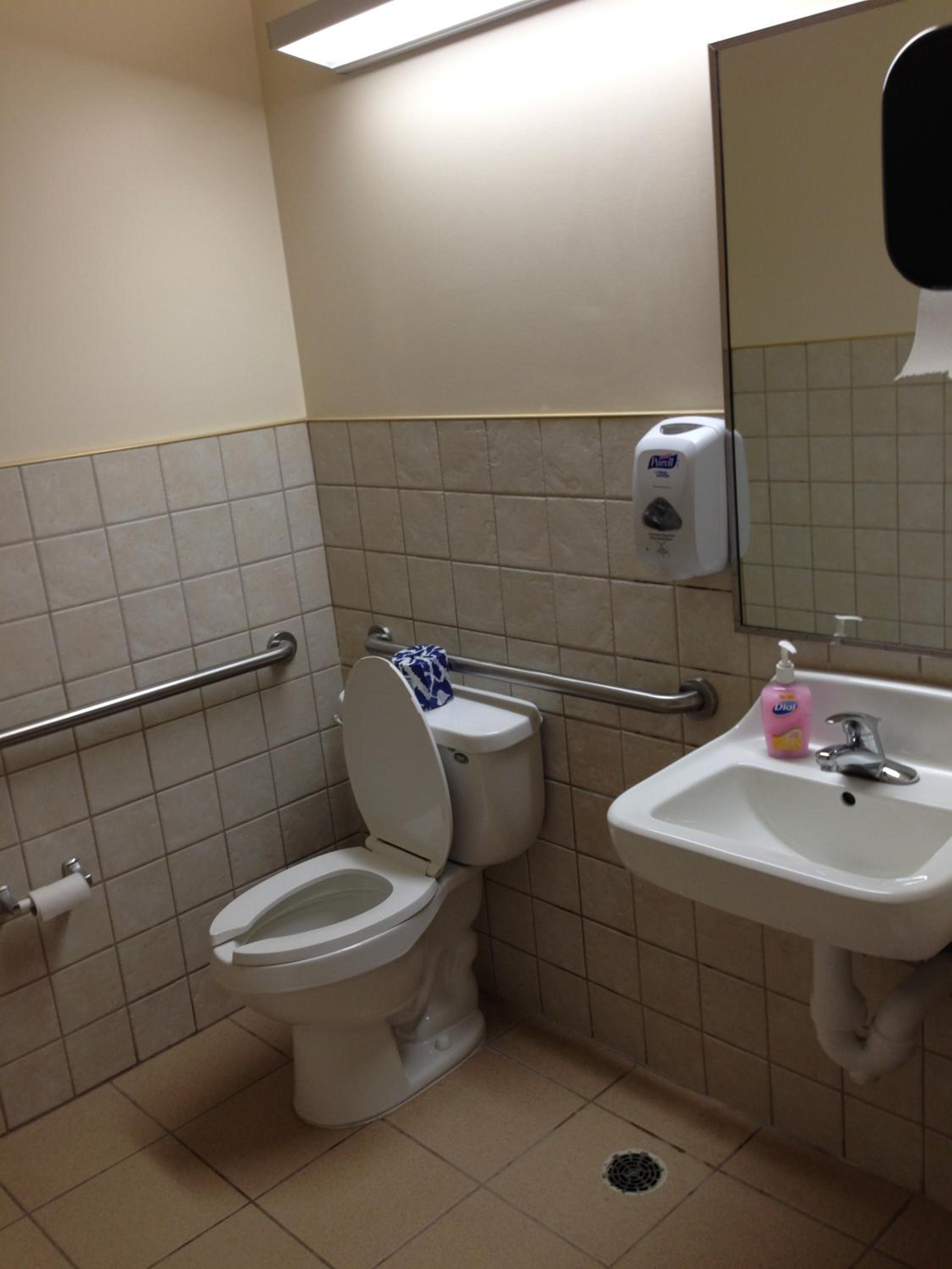 Photo 12