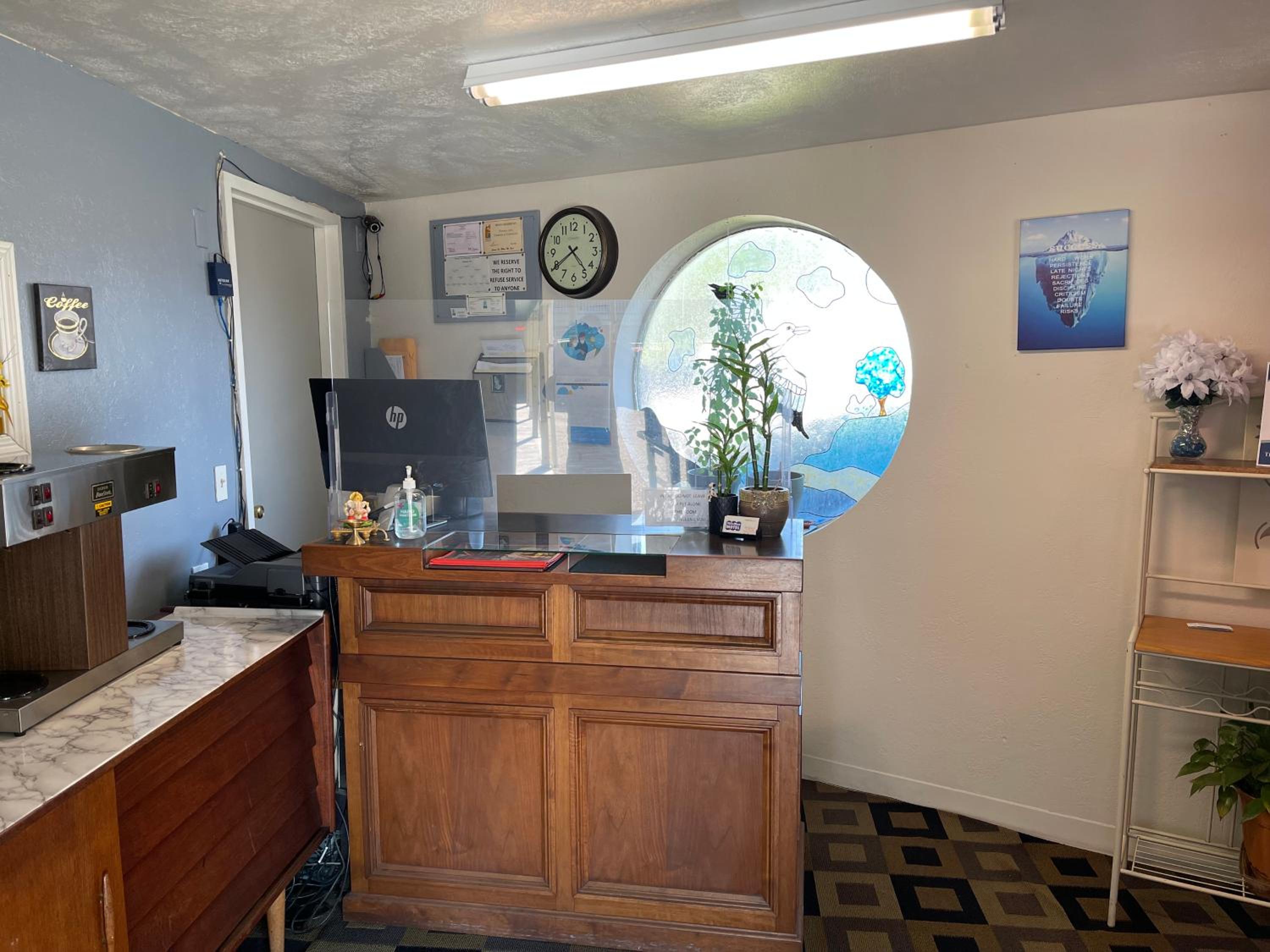 Villa West Motel