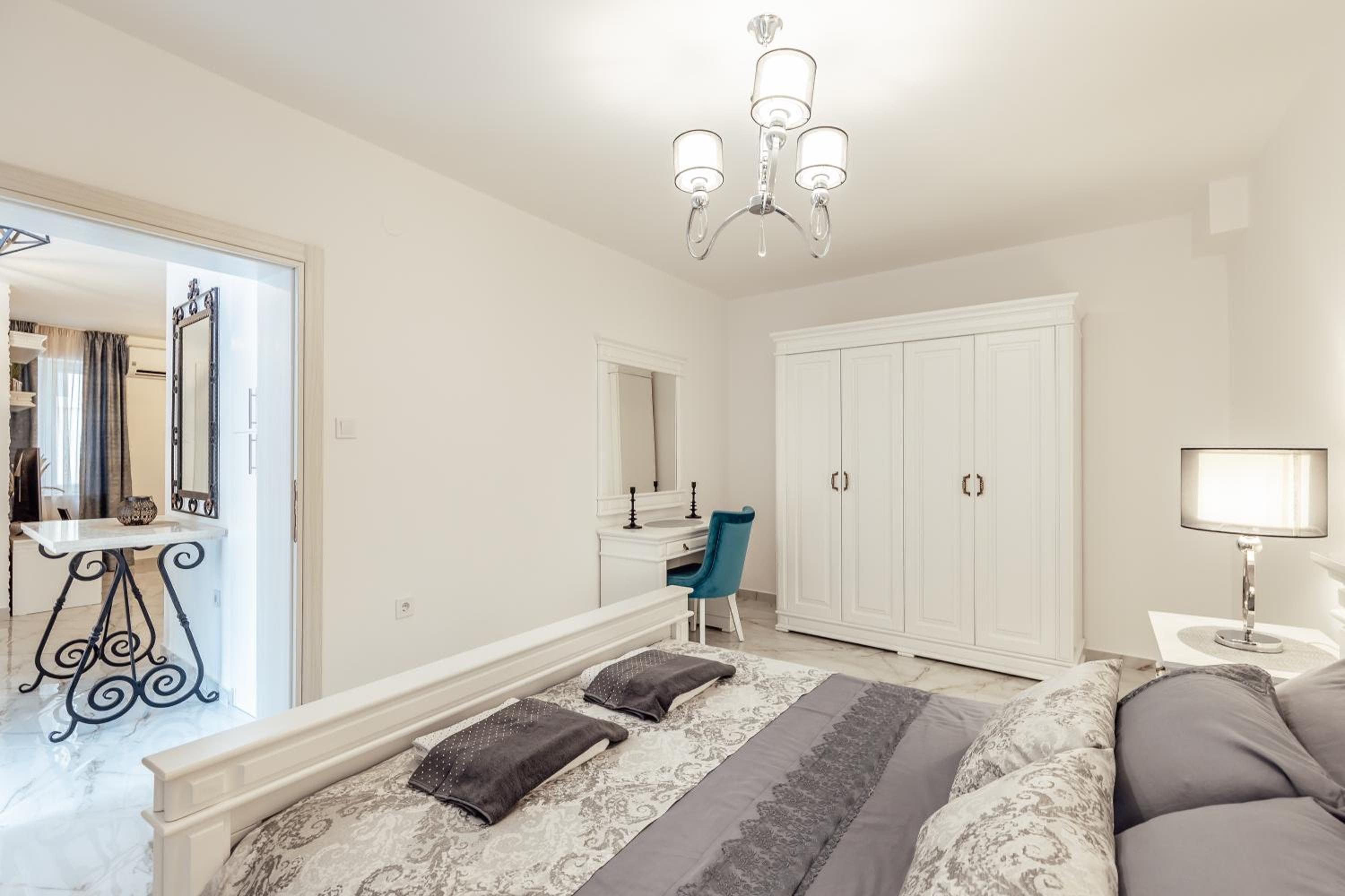 Villa Donna apartments view 4